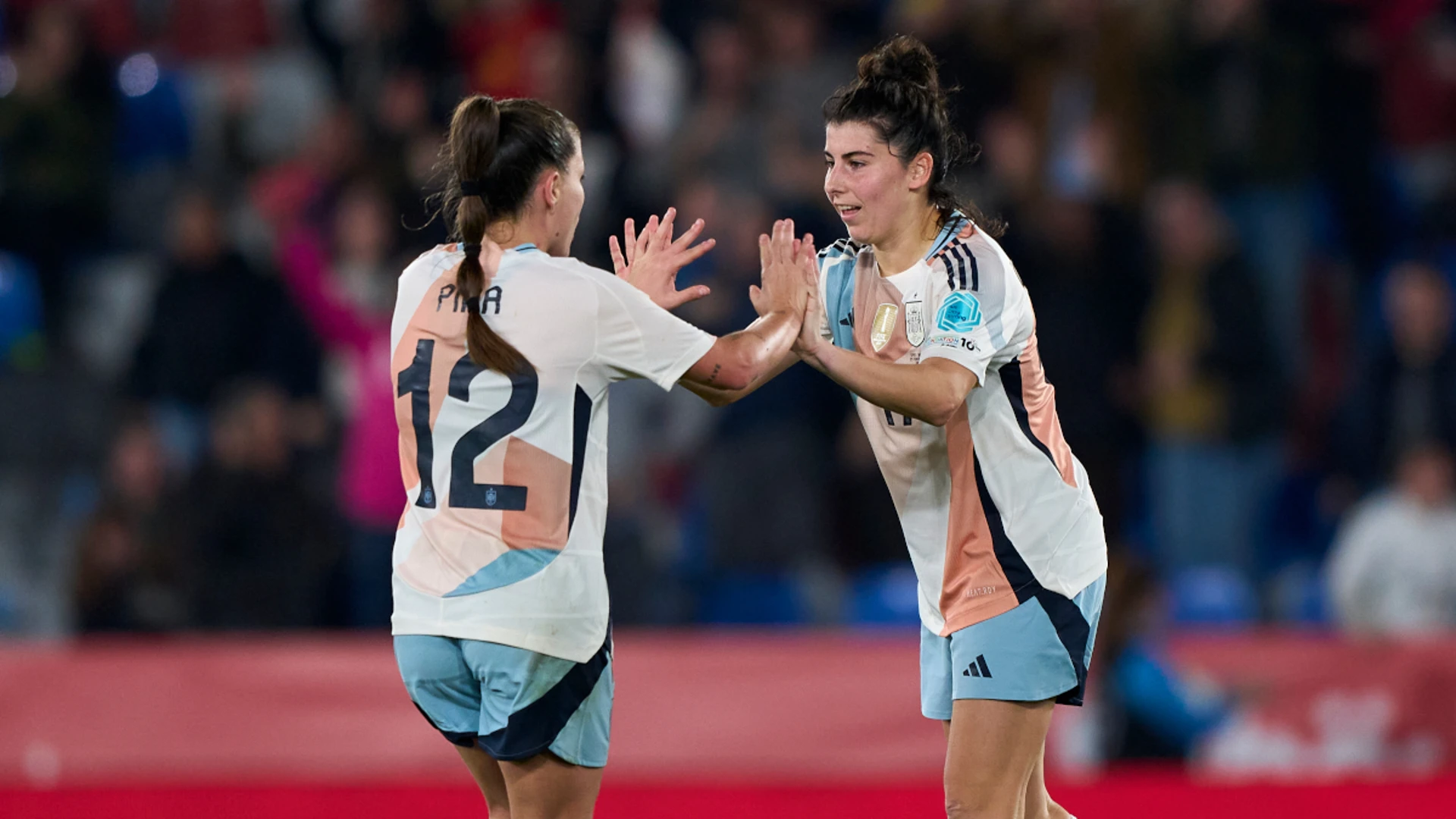 Champions Spain fight back in Women's Nations League opener, England held