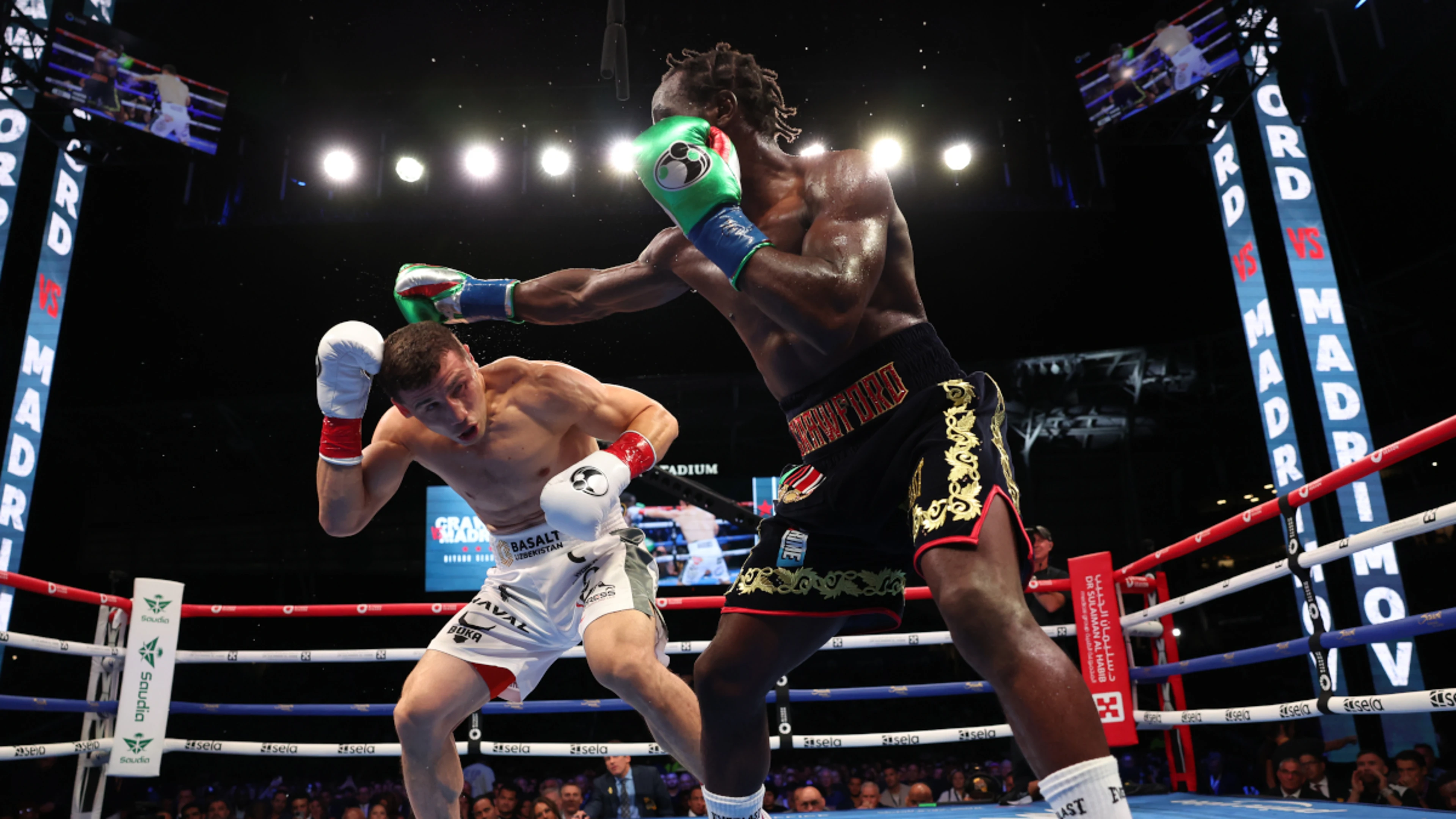 Crawford dethrones Madrimov for WBA super-welterweight title