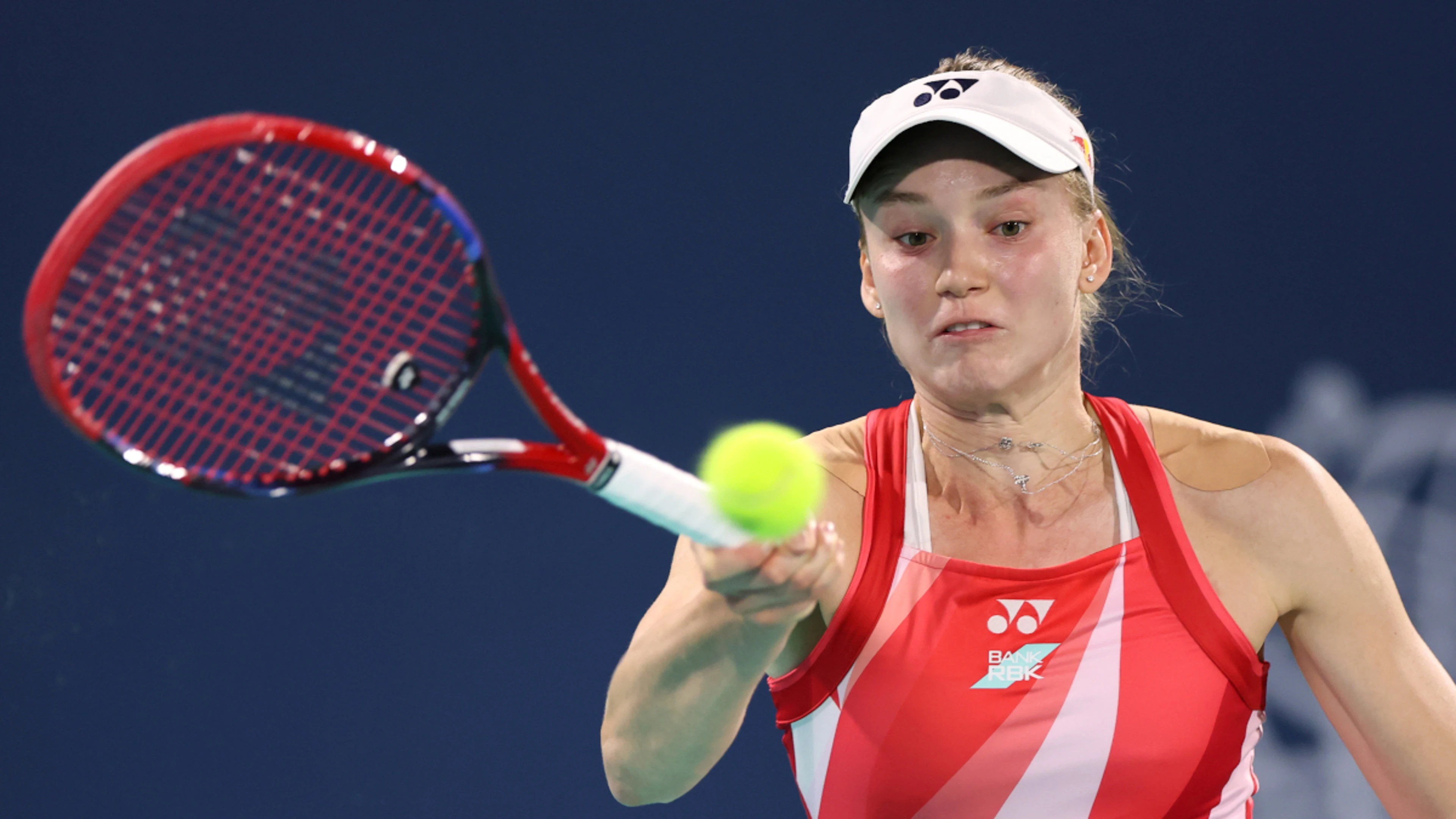 Rybakina battles past Jabeur, into Abu Dhabi semis