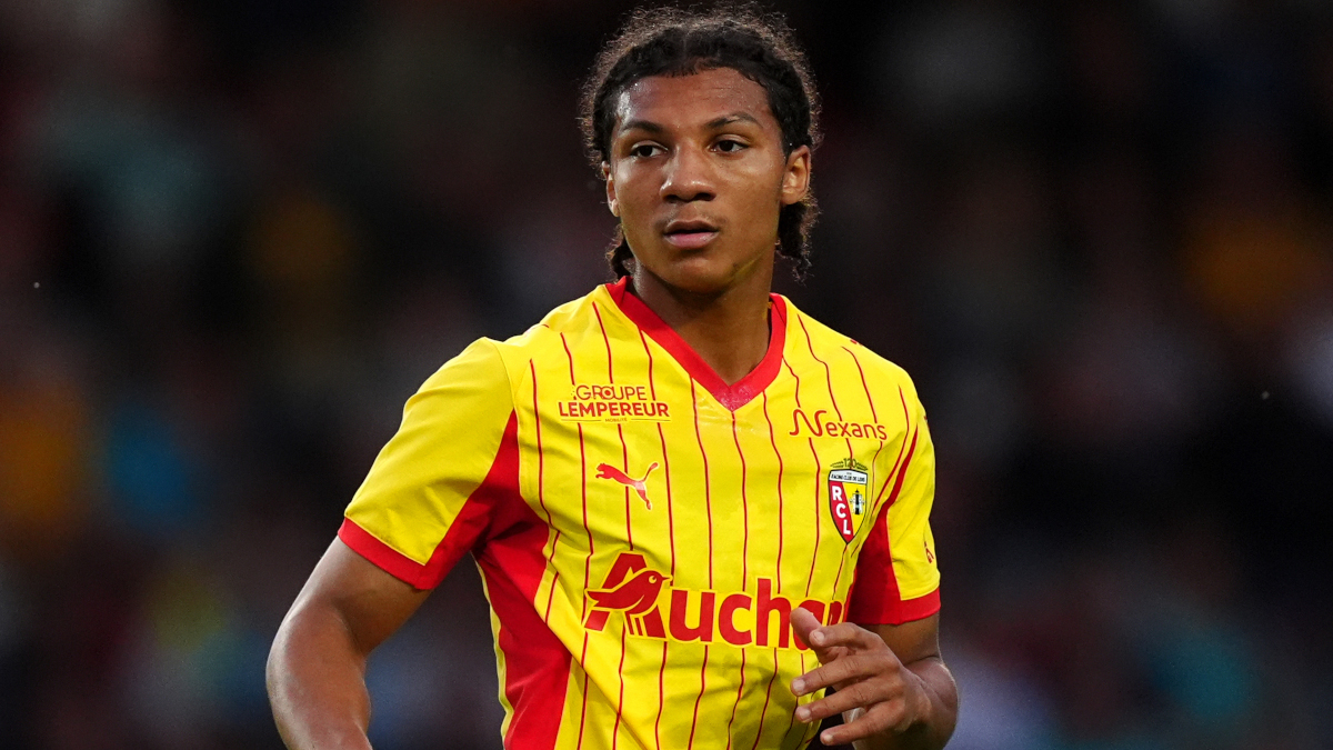 Lens move level top in France as Pogba returns in Monaco loss