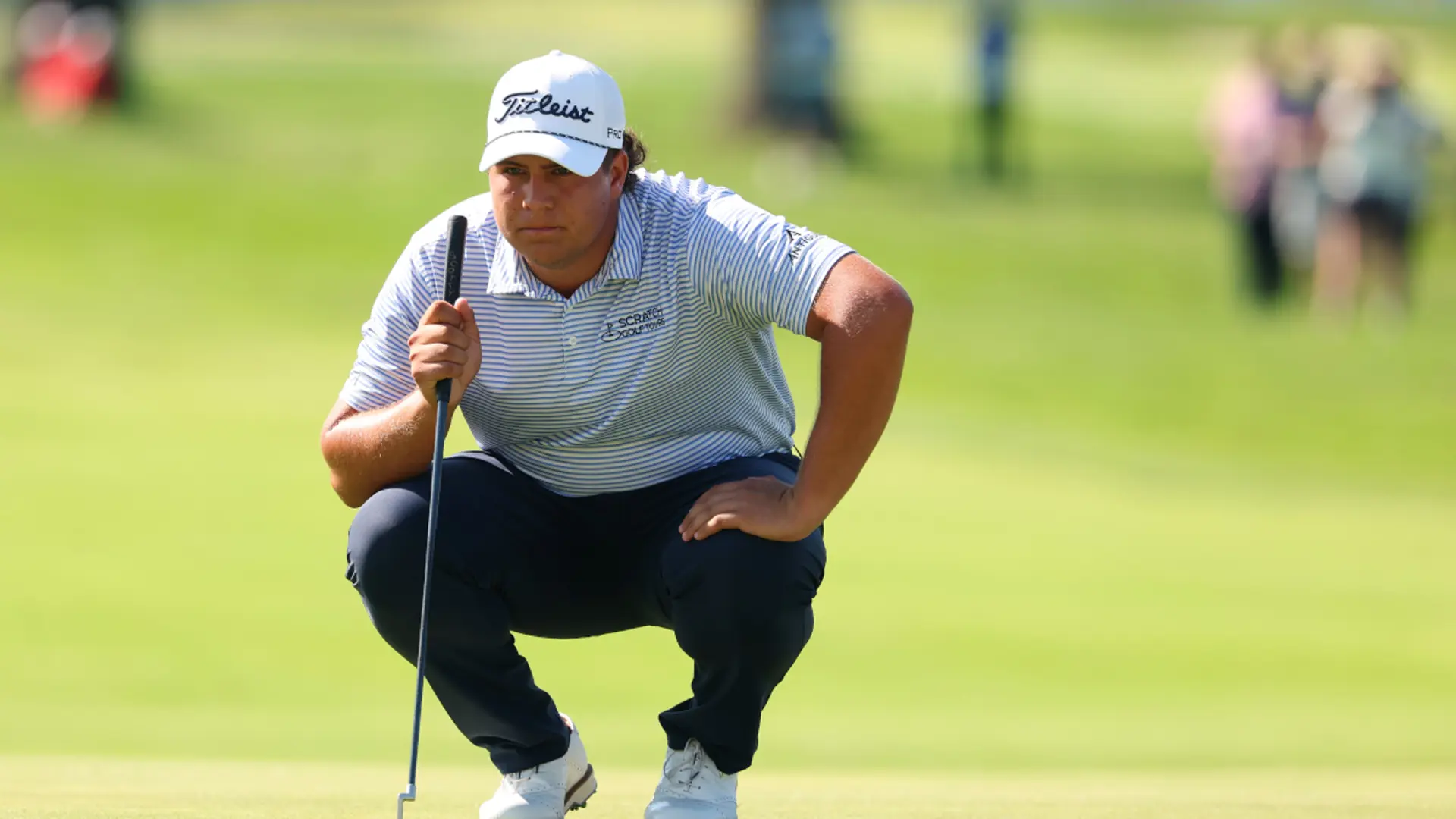 South Africa's Potgieter grabs PGA Detroit lead