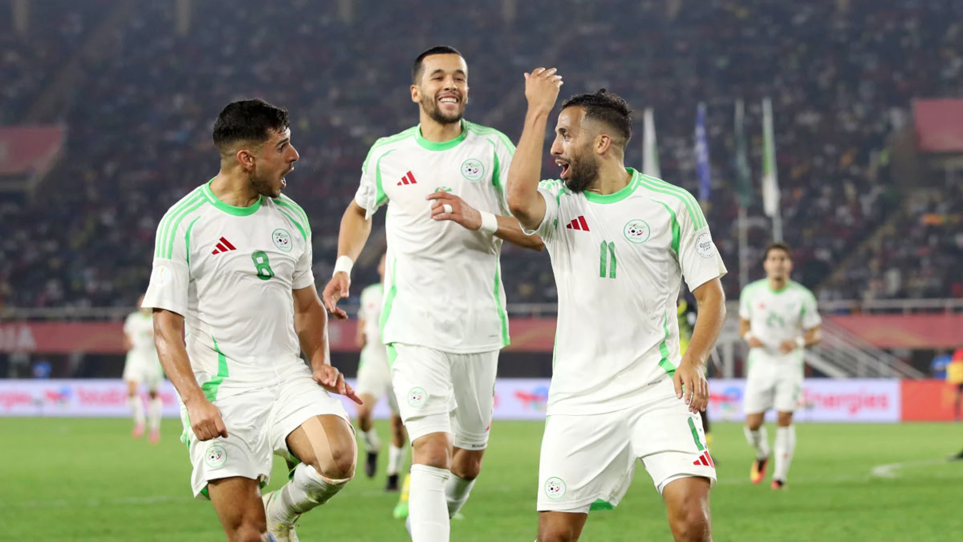 Algeria upset Uganda in Chan opener