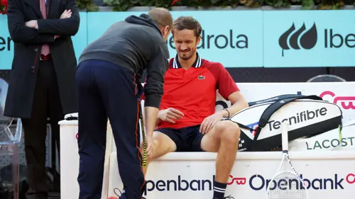 Medvedev retires injured from Madrid Open