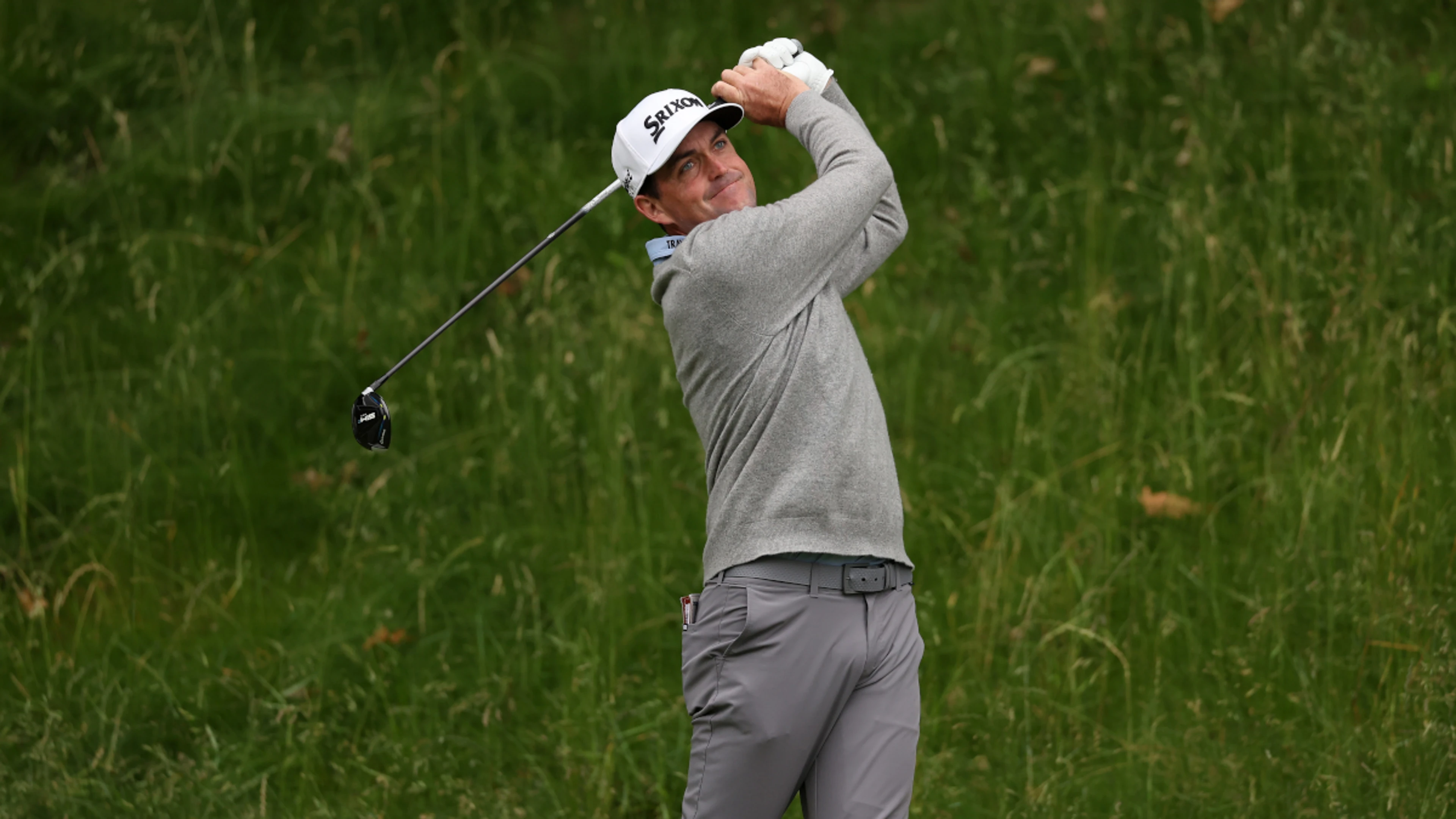 Bradley sets sizzling pace at Travelers with opening 62