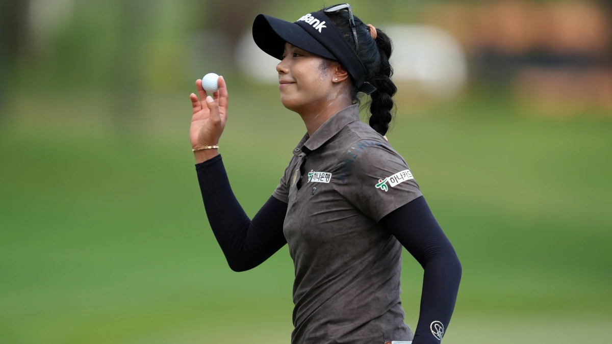 Local Hope Tavatanakit Takes Lead At Lpga Thailand 