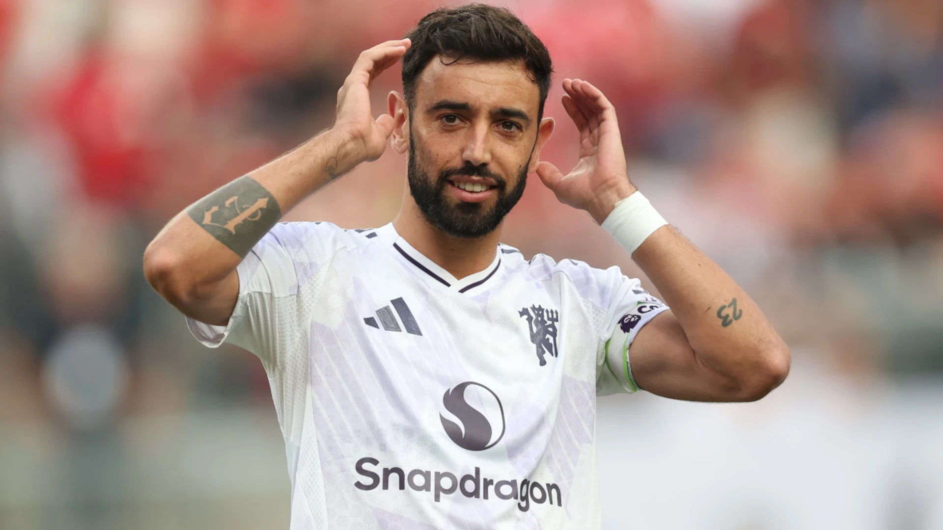 Fernandes double as Man Utd sink West Ham in Premier League US friendly
