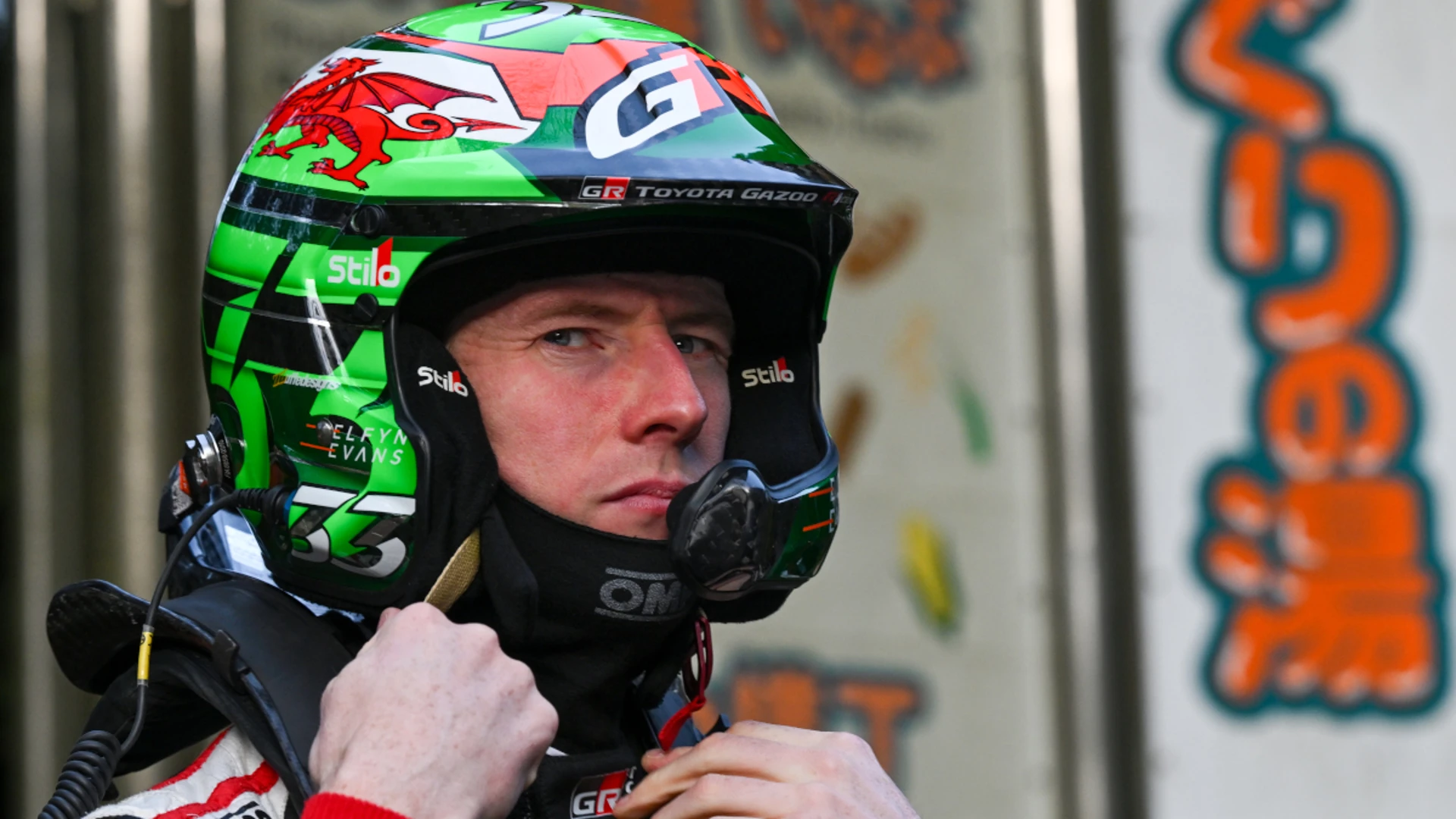 Title-chasing Evans cuts gap on Ogier at Rally Japan