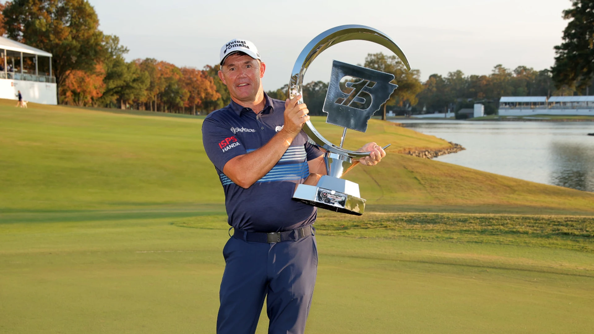 Harrington wins inaugural Simmons Bank Championship