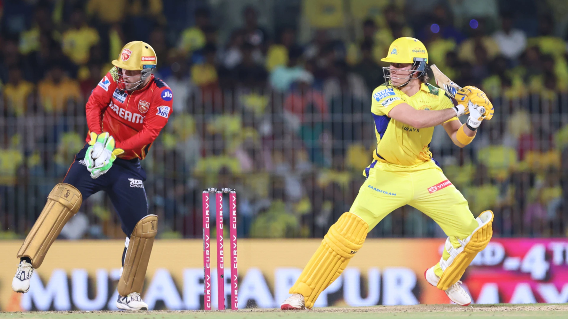 IPL Review IX: Floodlight failure, military tensions, no cricket!