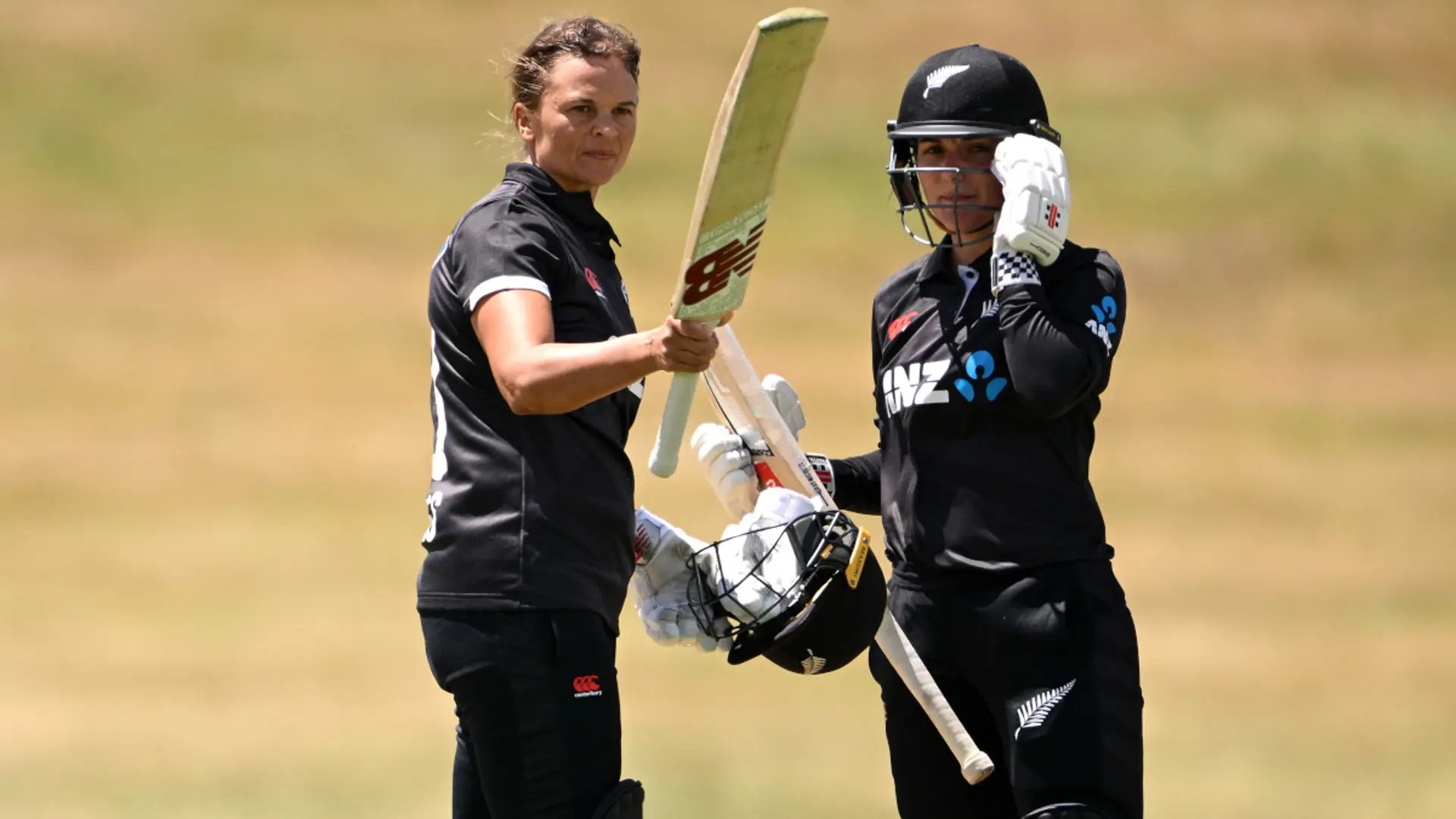 Pakistan lose key duo to injury as New Zealand clinch commanding victory