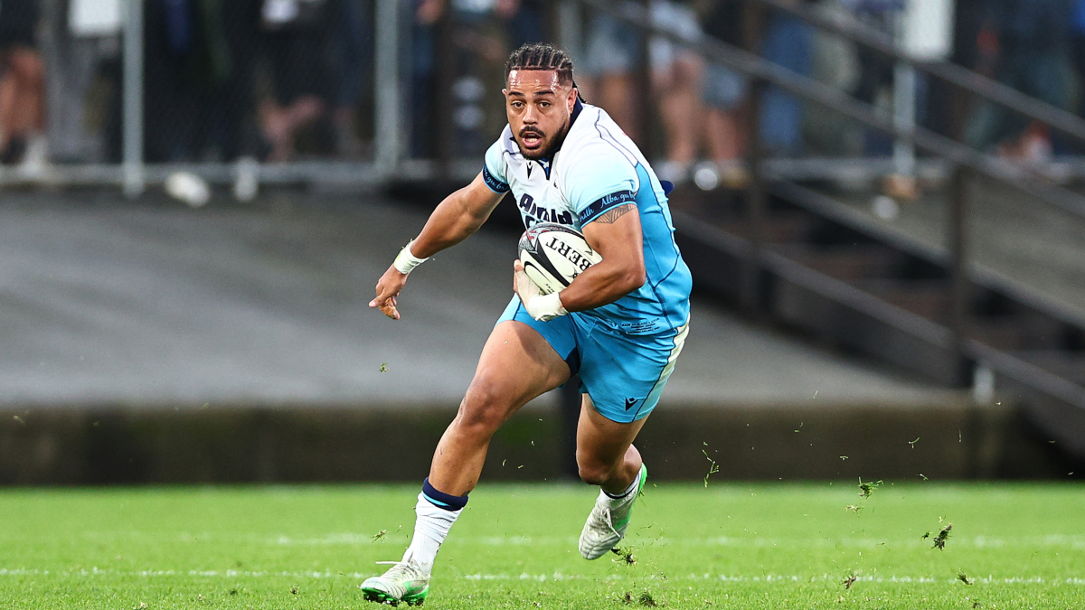 Three uncapped players in expansive Scottish squad