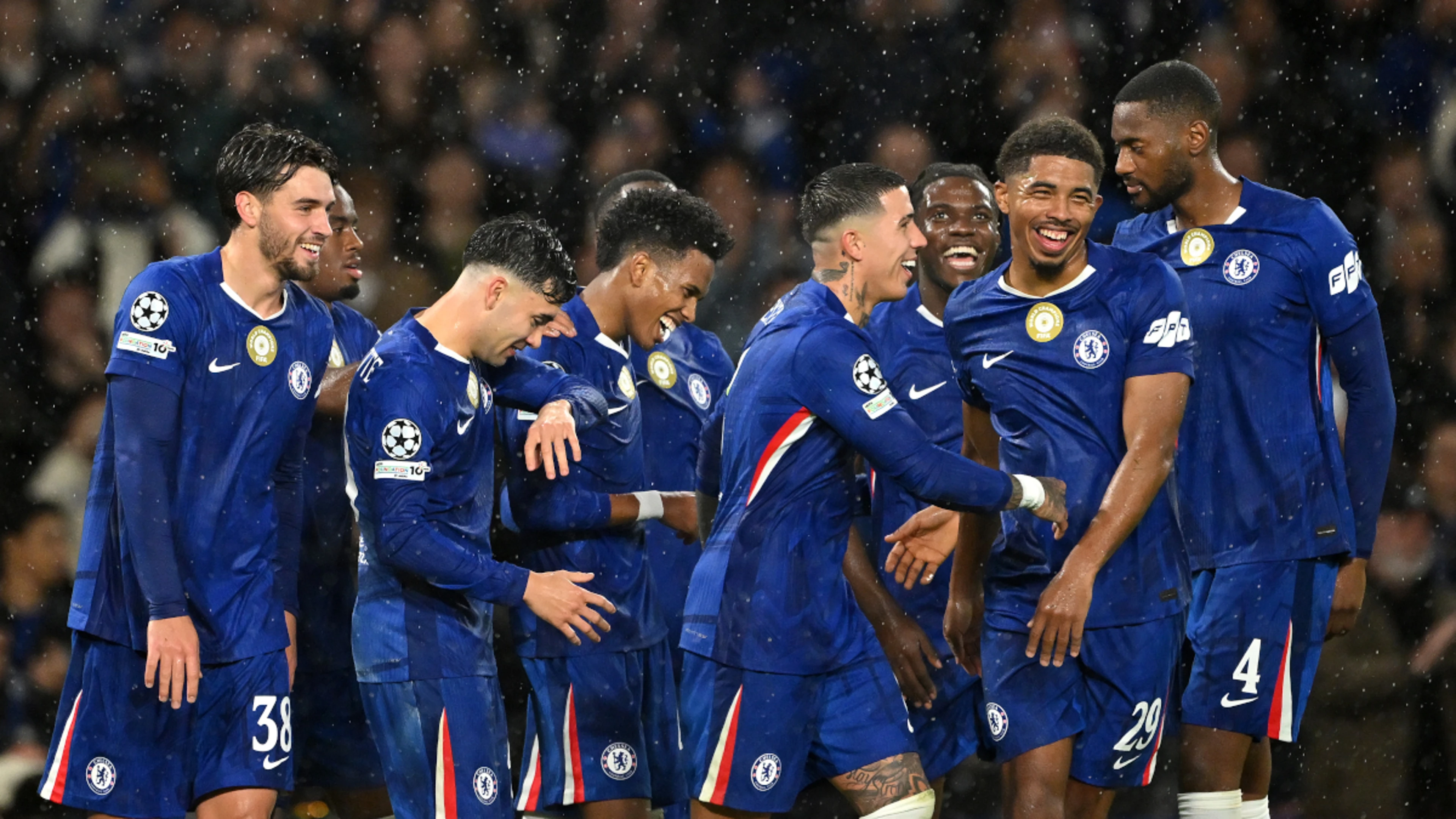 Chelsea hit ten-men Ajax for five
