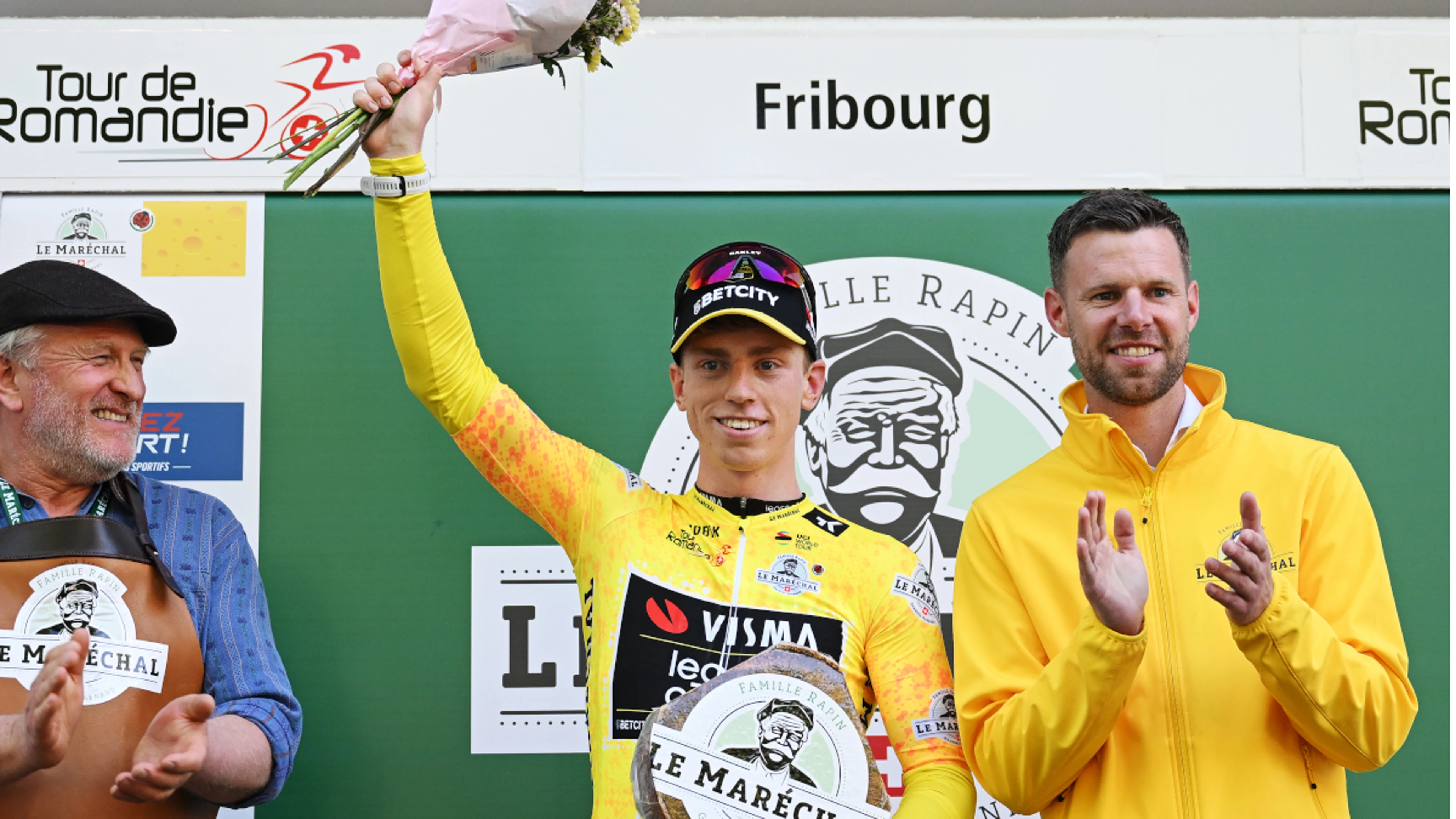 British teen Brennan takes stage 1 of Tour de Romandie