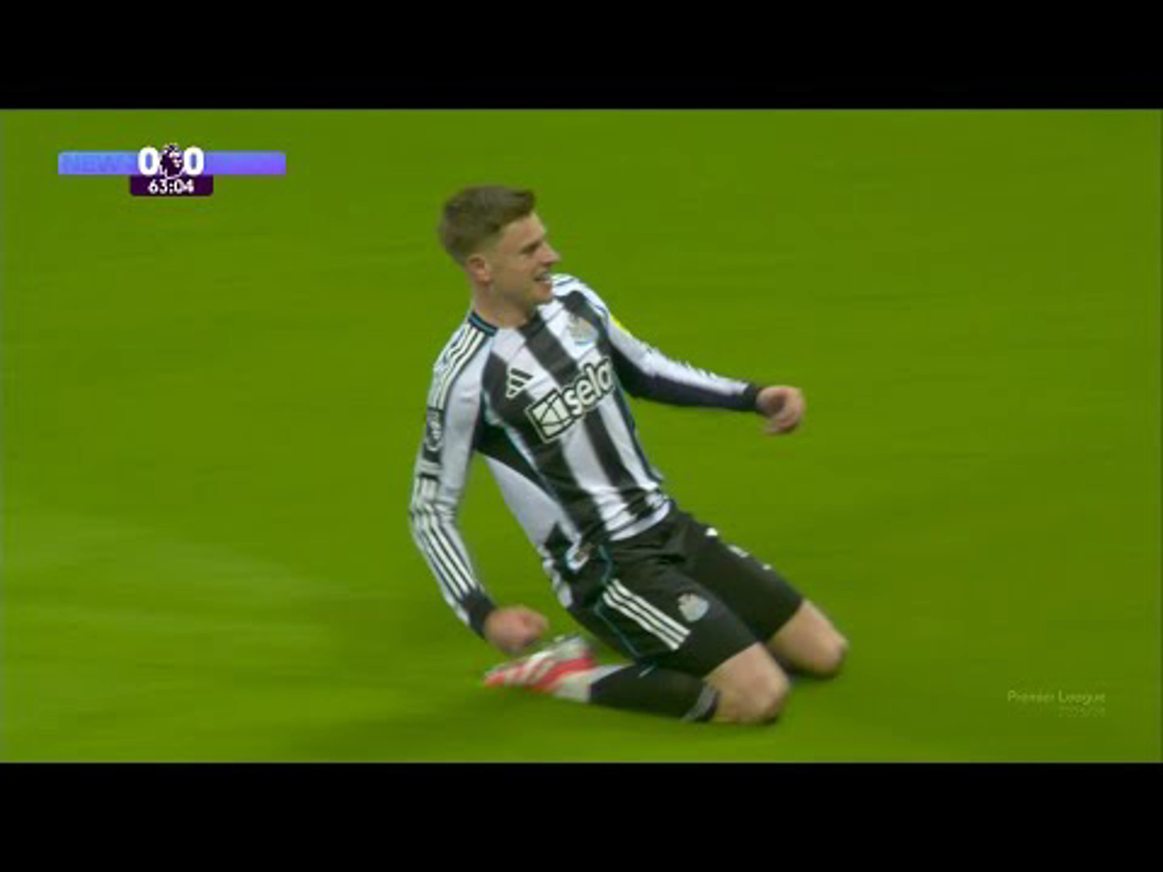 Harvey Barnes | 64ᵗʰ Minute Goal v Manchester City