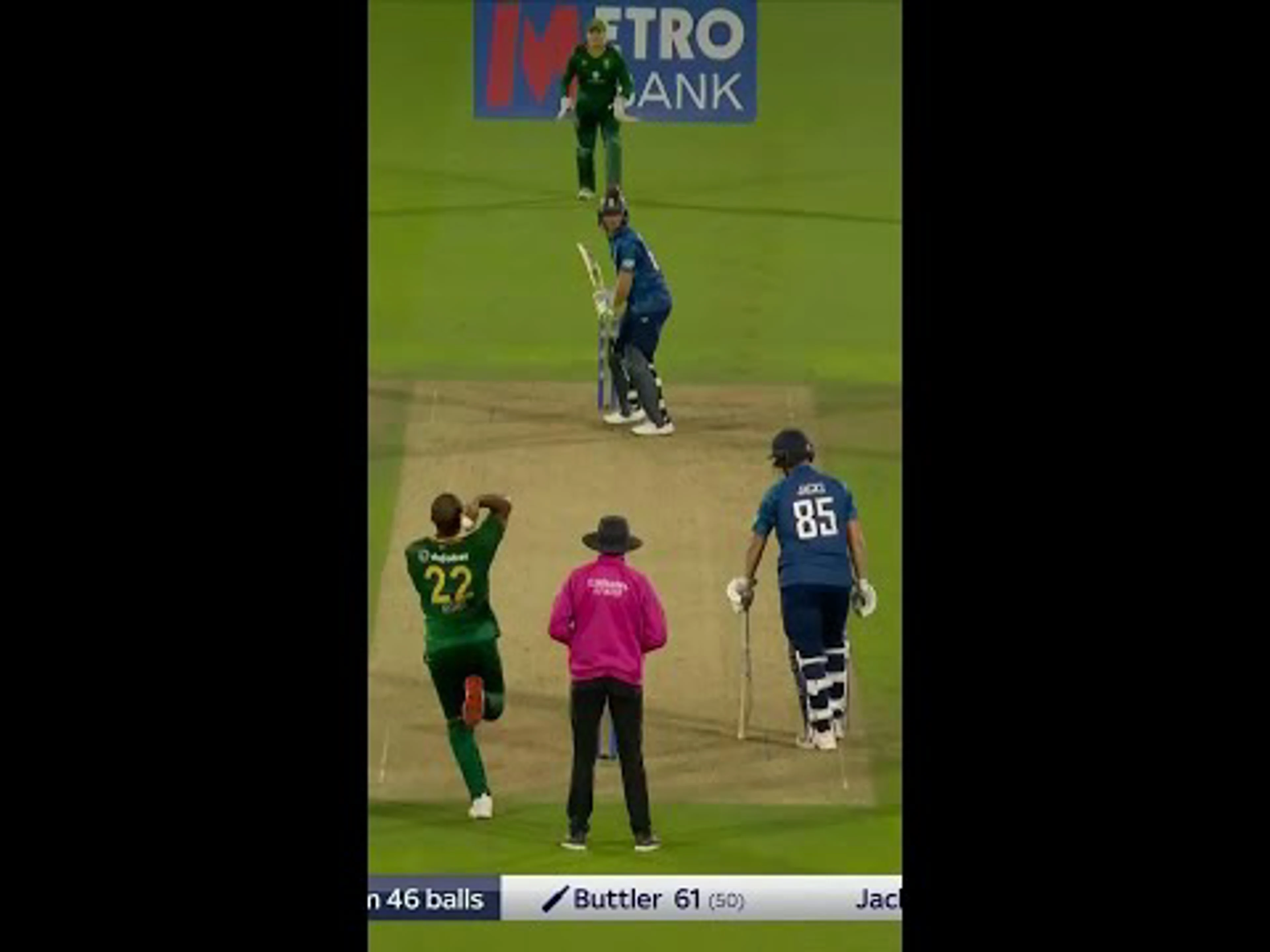 Ngidi nails Buttler with Signature Slow Ball!