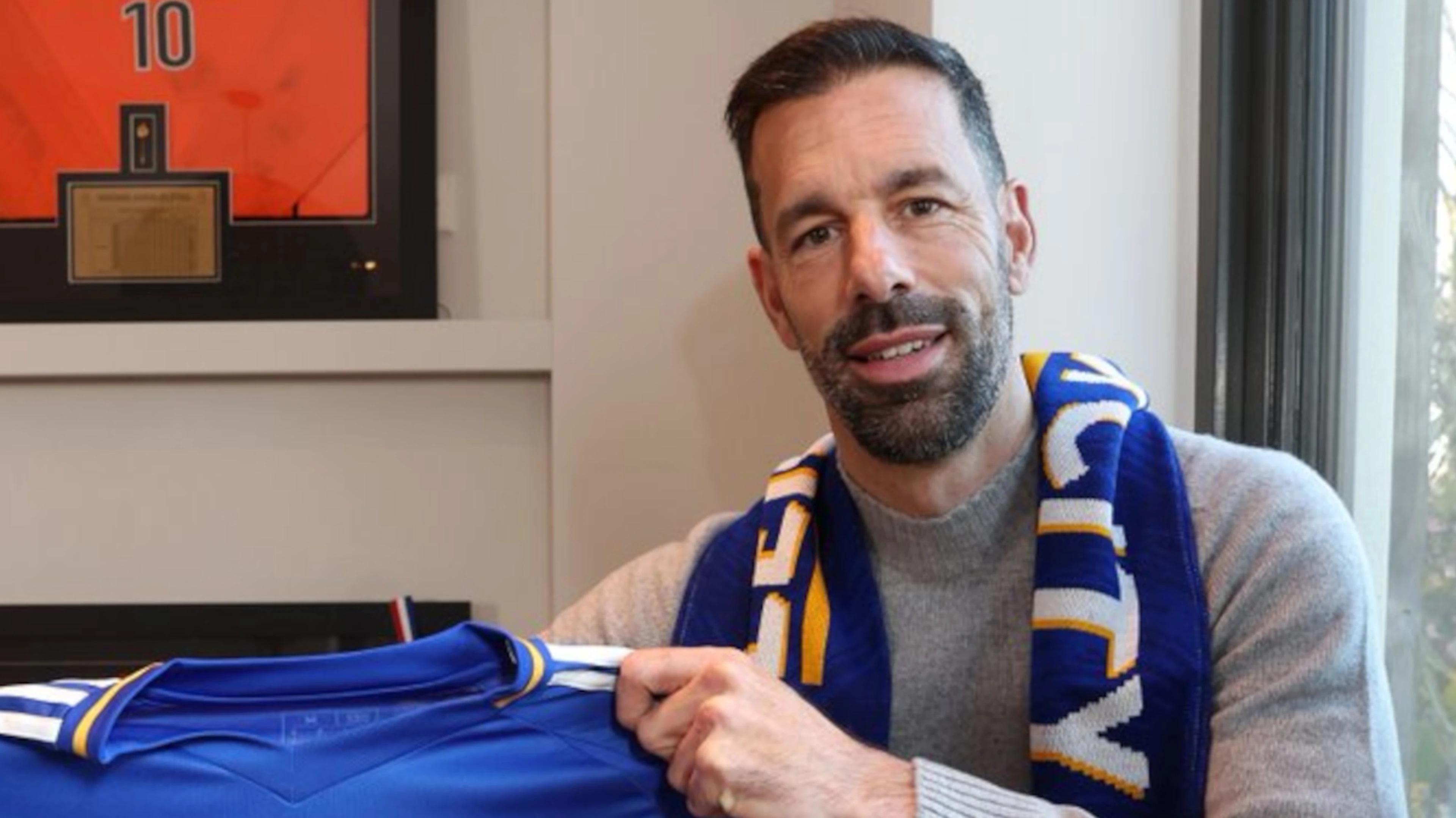 Ruud van Nistelrooy appointed Leicester City manager