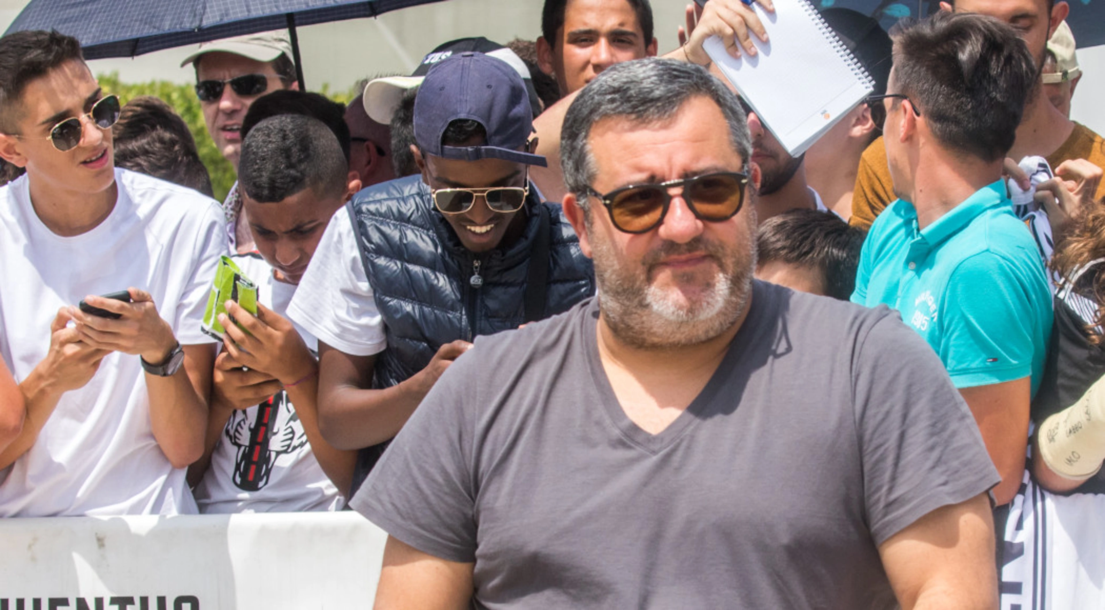 Raiola's agency says death reports 'fake news'