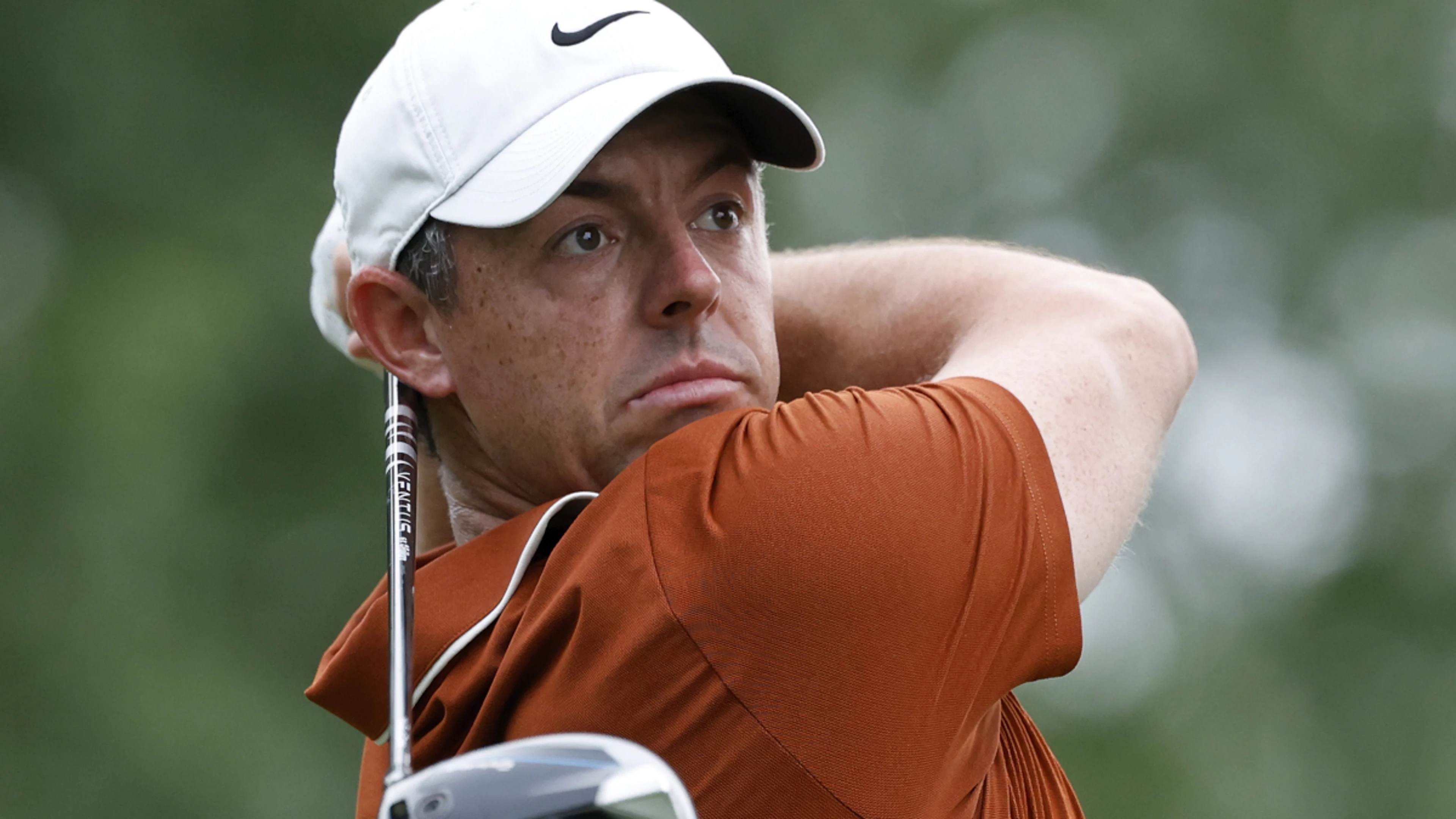 McIlroy using new driver after forced switch