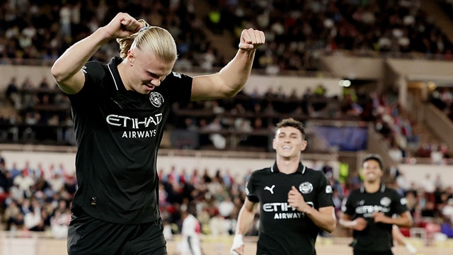 /media/pbjoiy0i/soc_011025_uefa_monvmanc_hd5_f.jpg
