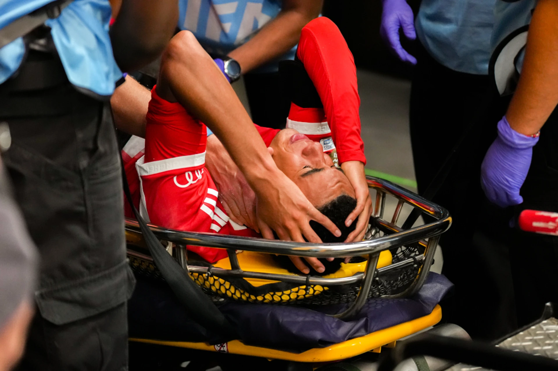Bayern's Musiala out for 'long period' with broken fibula