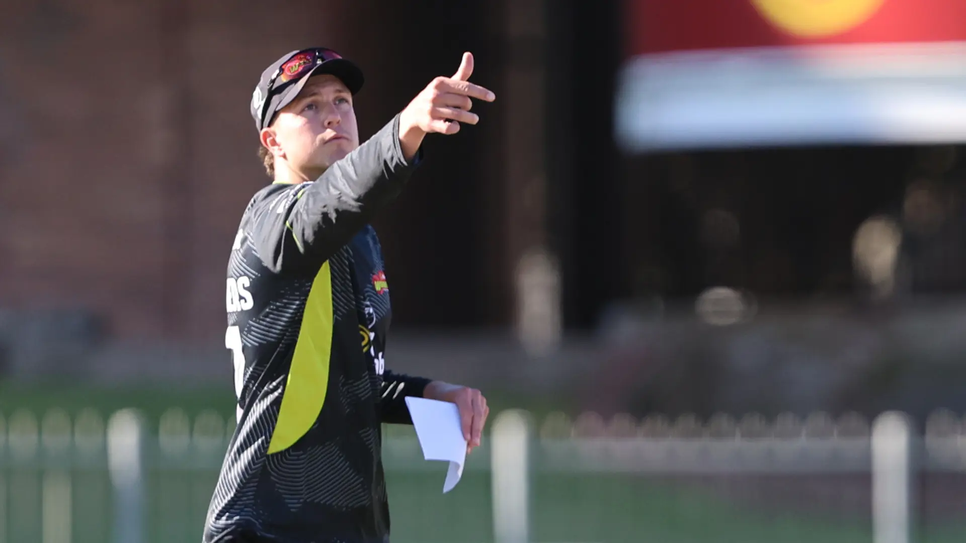 Warriors elect to bowl first against Lions