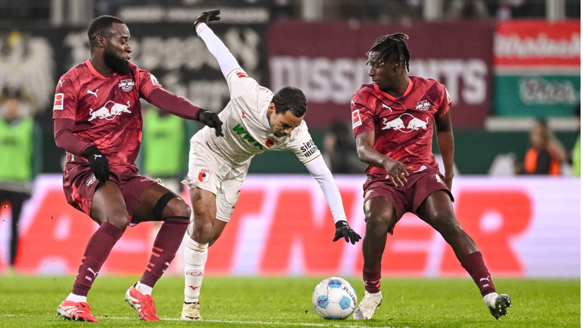 Toothless Leipzig held to scoreless draw in Augsburg