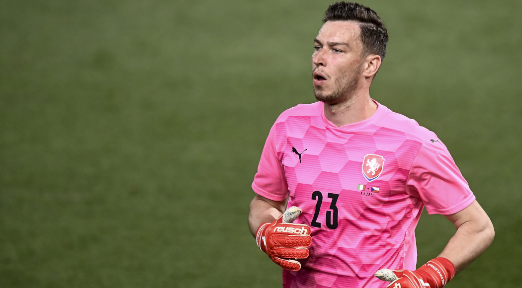 Czechs lose keeper Pavlenka ahead of Scotland game