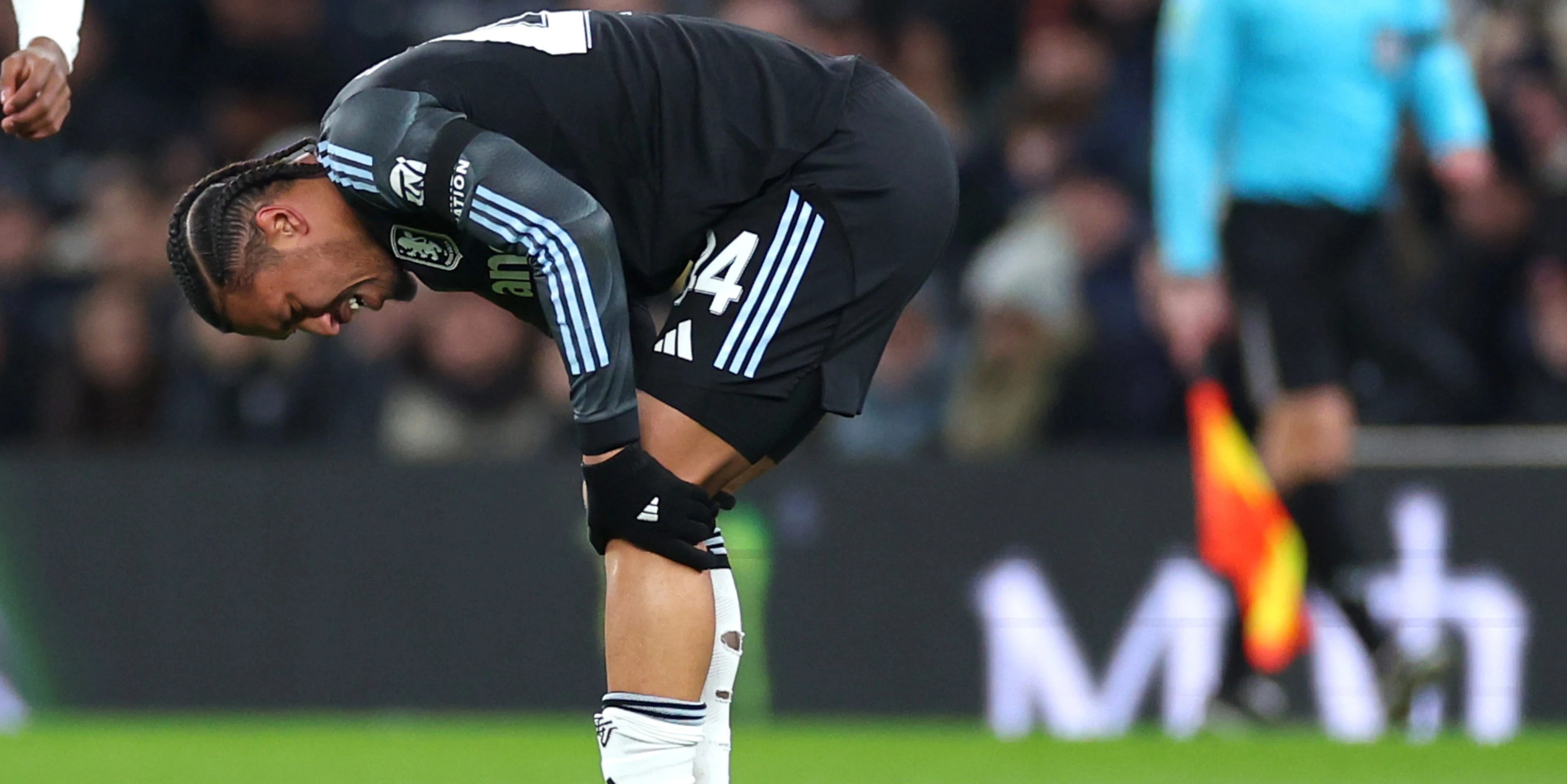 Knee surgery ends season for Aston Villa's Kamara