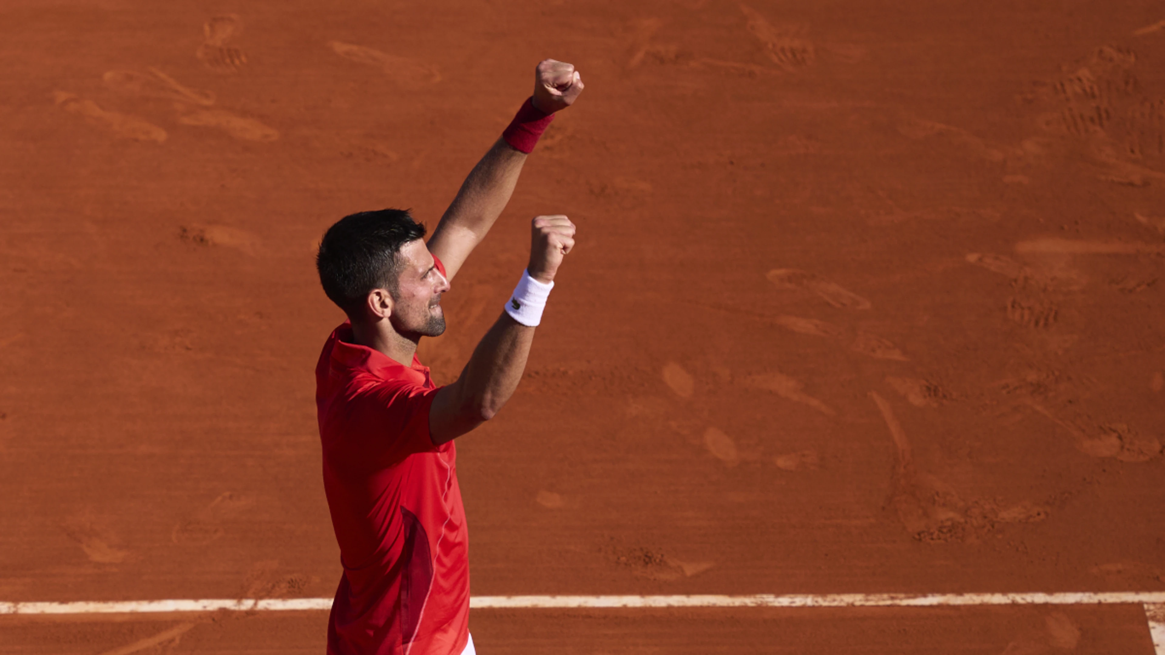 Djokovic cruises into Geneva semis