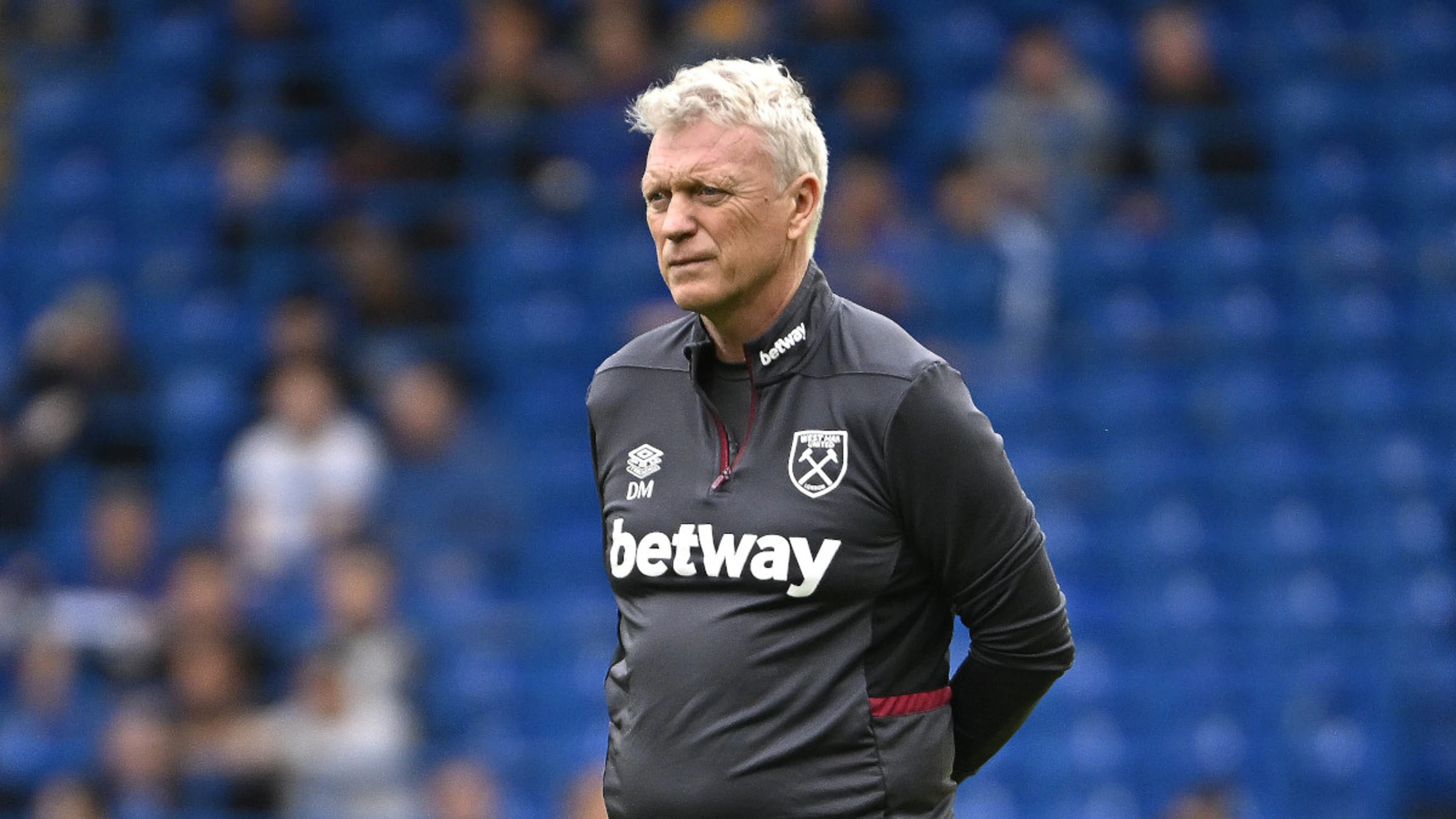 Tarkowski tackle was 'reckless' but online abuse unacceptable, says Moyes