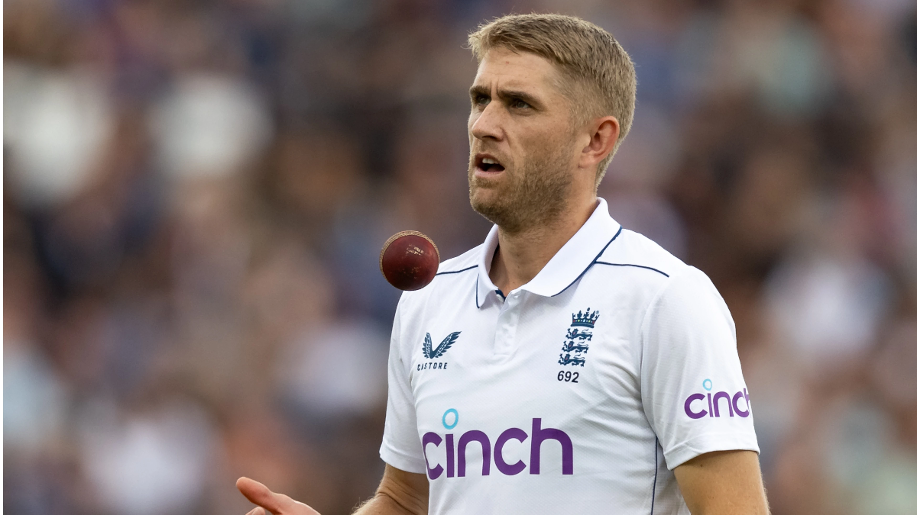 England's Stone dashes home from Pakistan for wedding