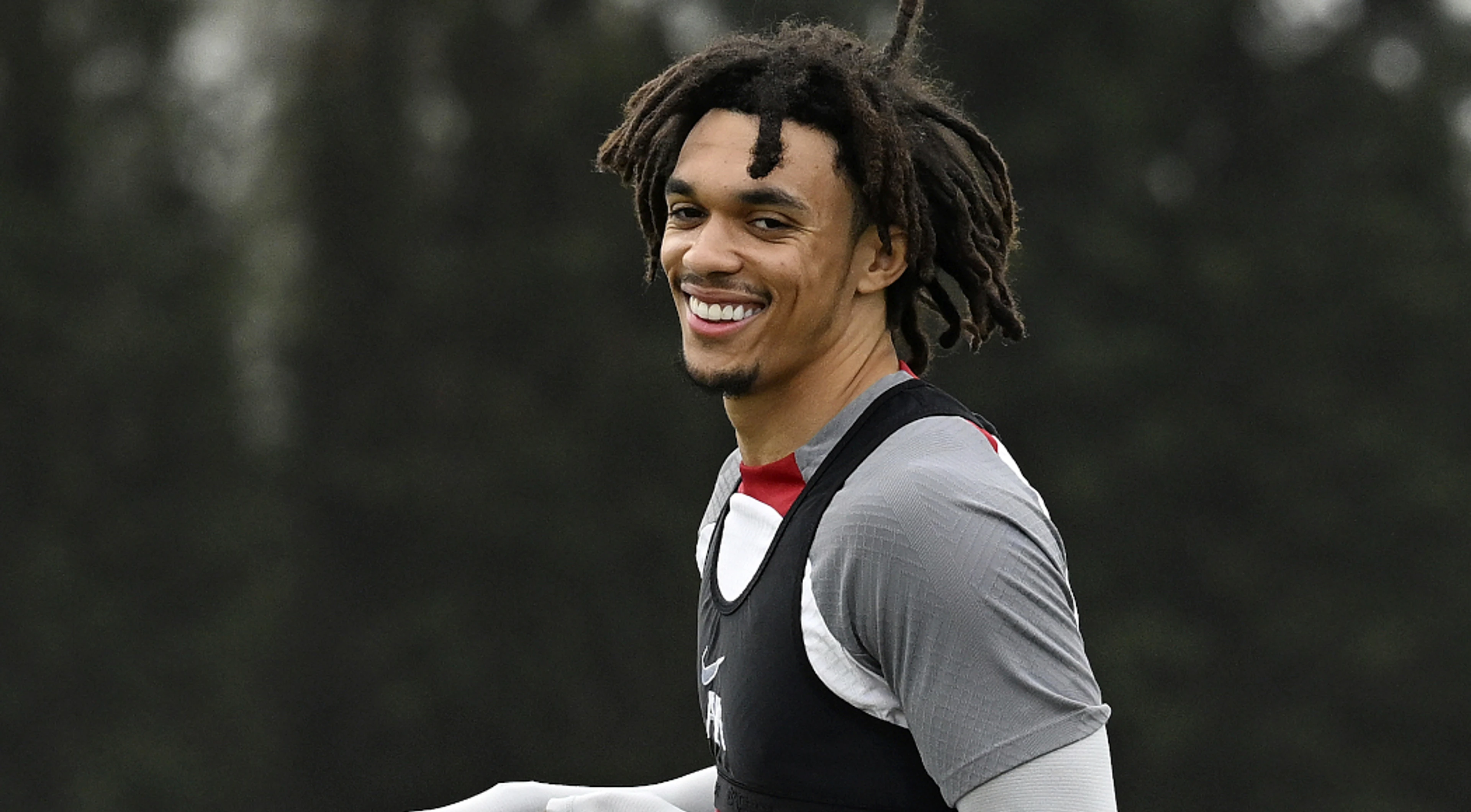 Alexander-Arnold's new Liverpool role 'not written in stone' - Klopp