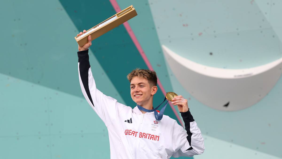 British Teen Toby Roberts Scales To Olympic Climbing Gold | SuperSport