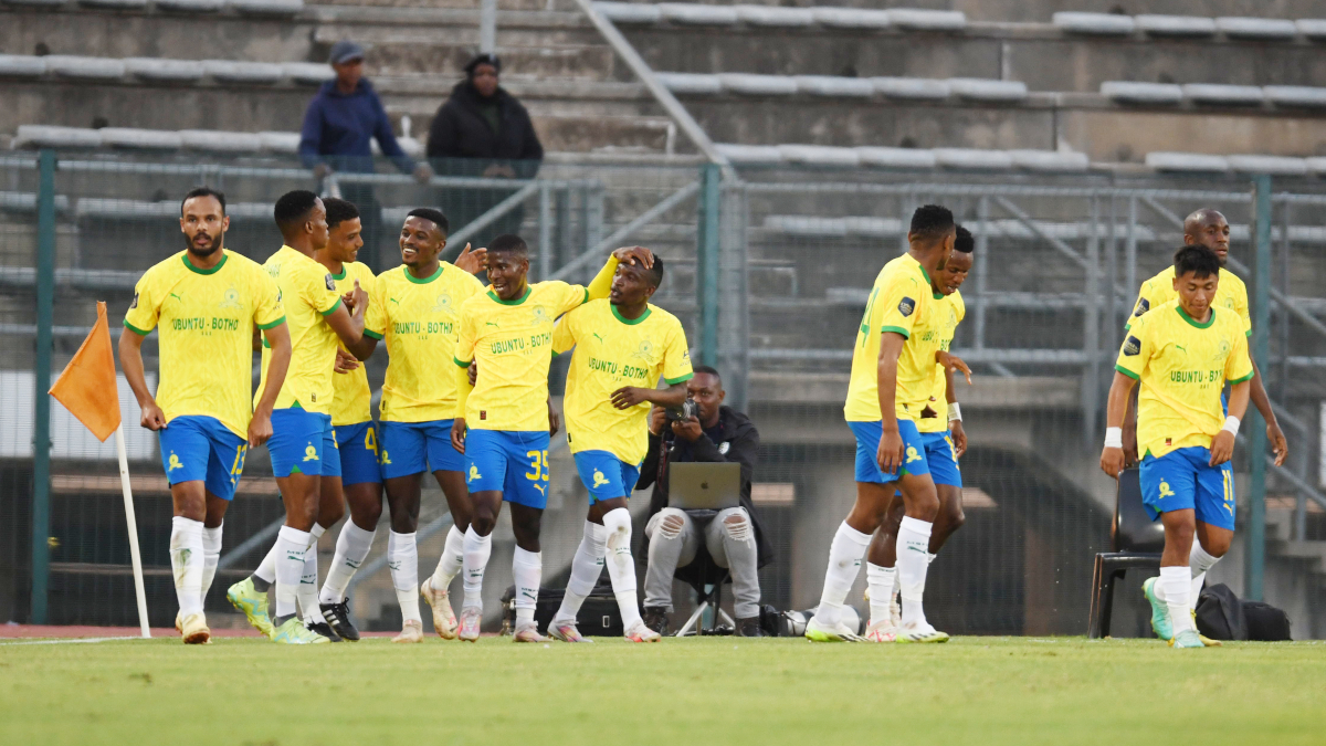 Rampant Downs eye newbies