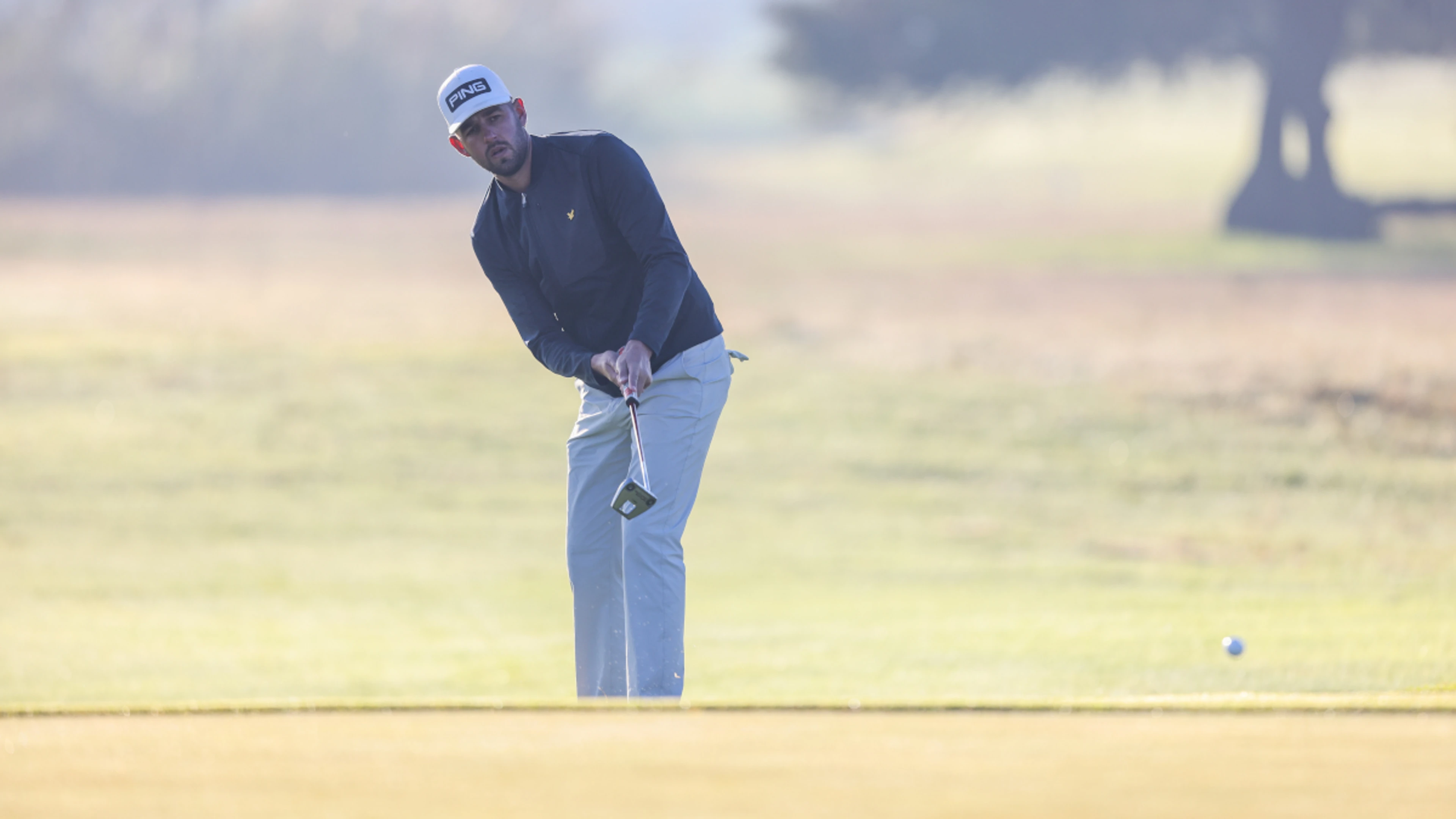 Konig keeps his place at the top in testing conditions at Glenvista