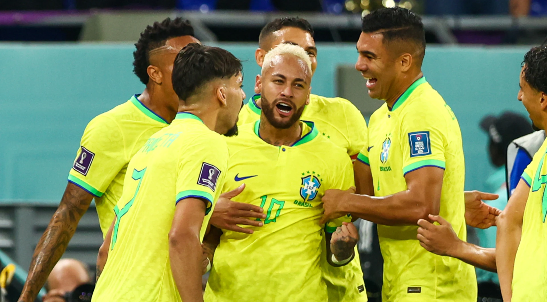 Brazil thrill to earn quarterfinal against Croatia