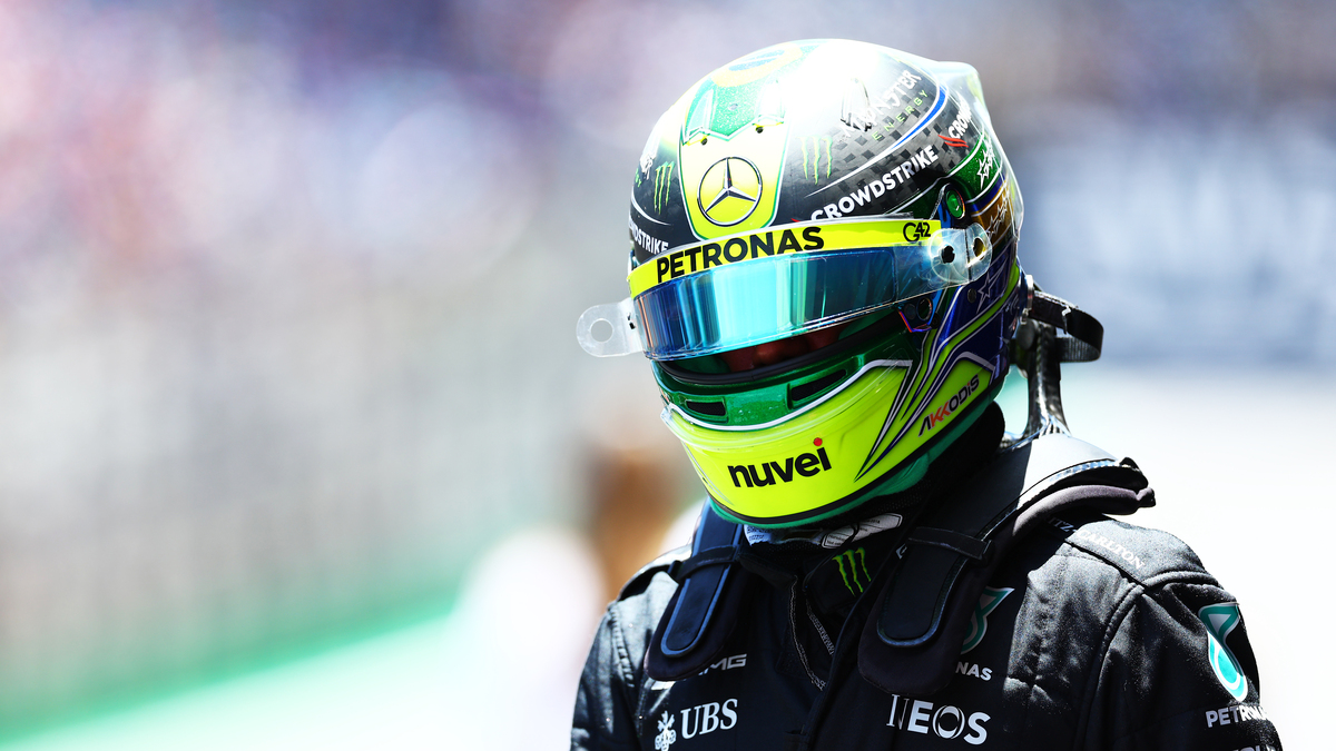 Hamilton disappointed as Mercedes melt and Verstappen triumphs