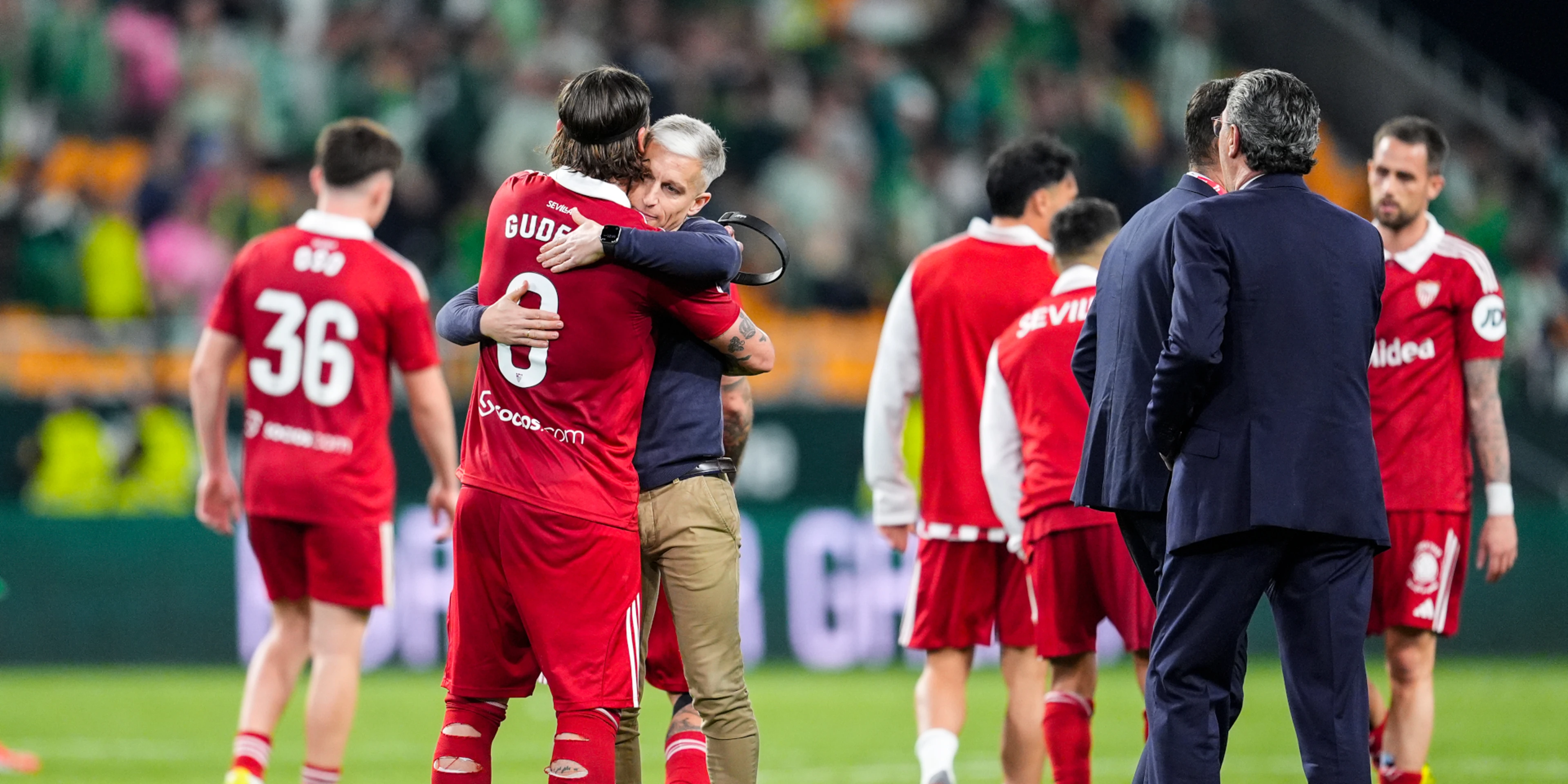 Sevilla rescue derby draw to deal Betis top four setback