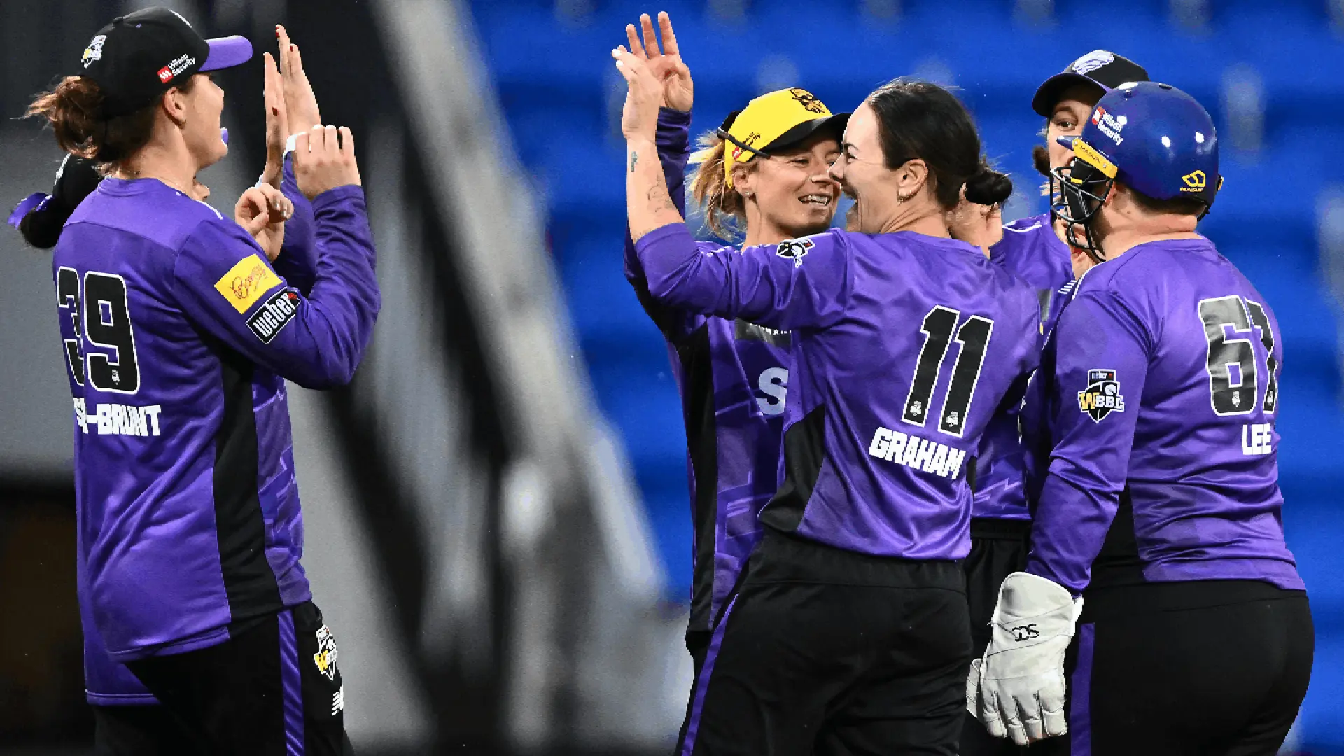 Hurricanes v Strikers | Match Highlights | Women's Big Bash League