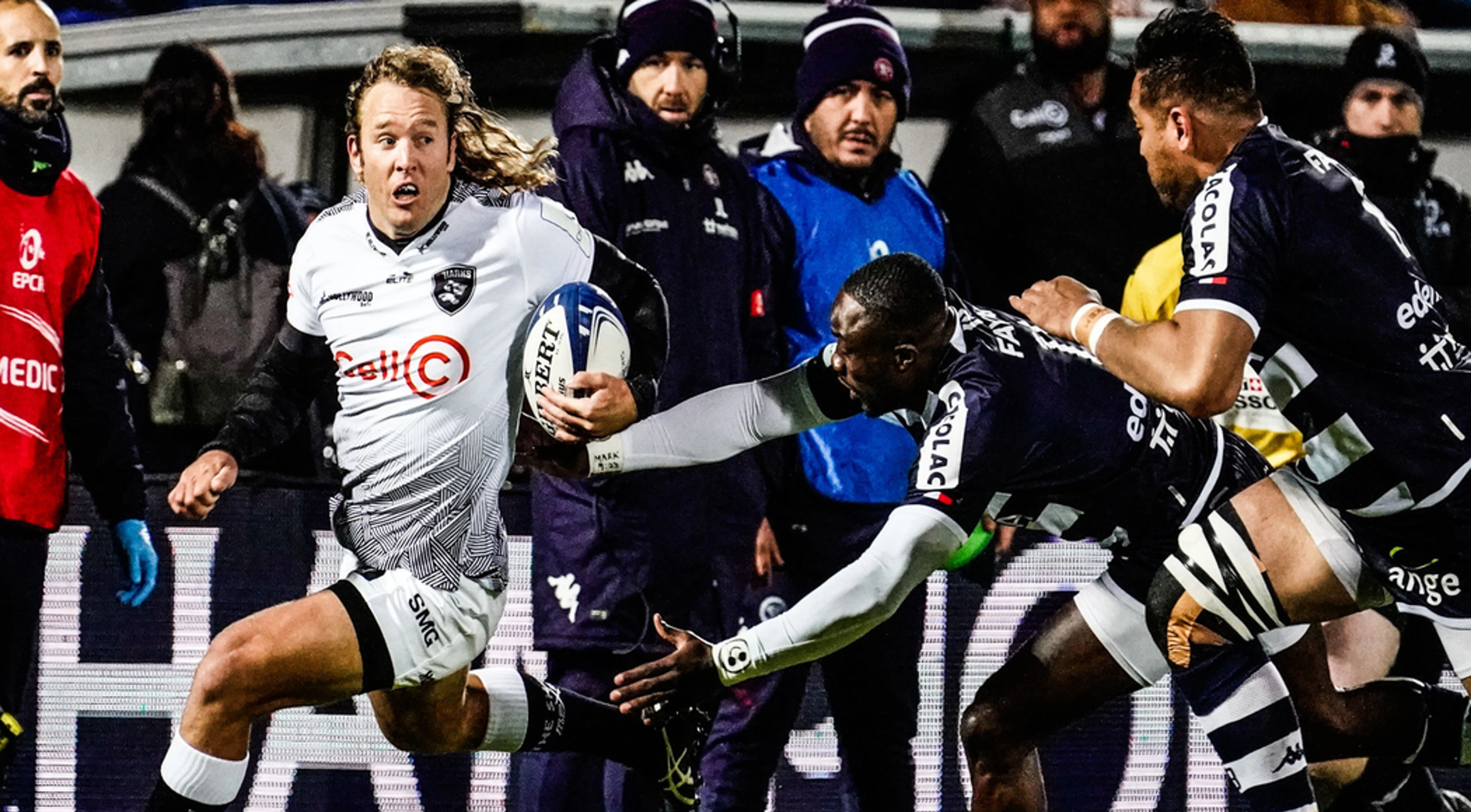 Slow poison of power game sets up Sharks win