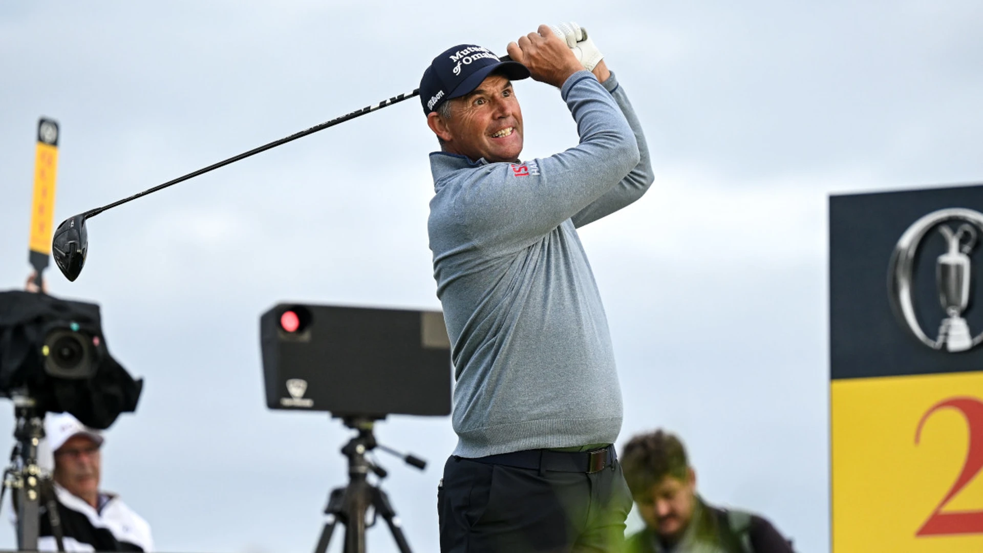 Harrington gets British Open underway at Portrush