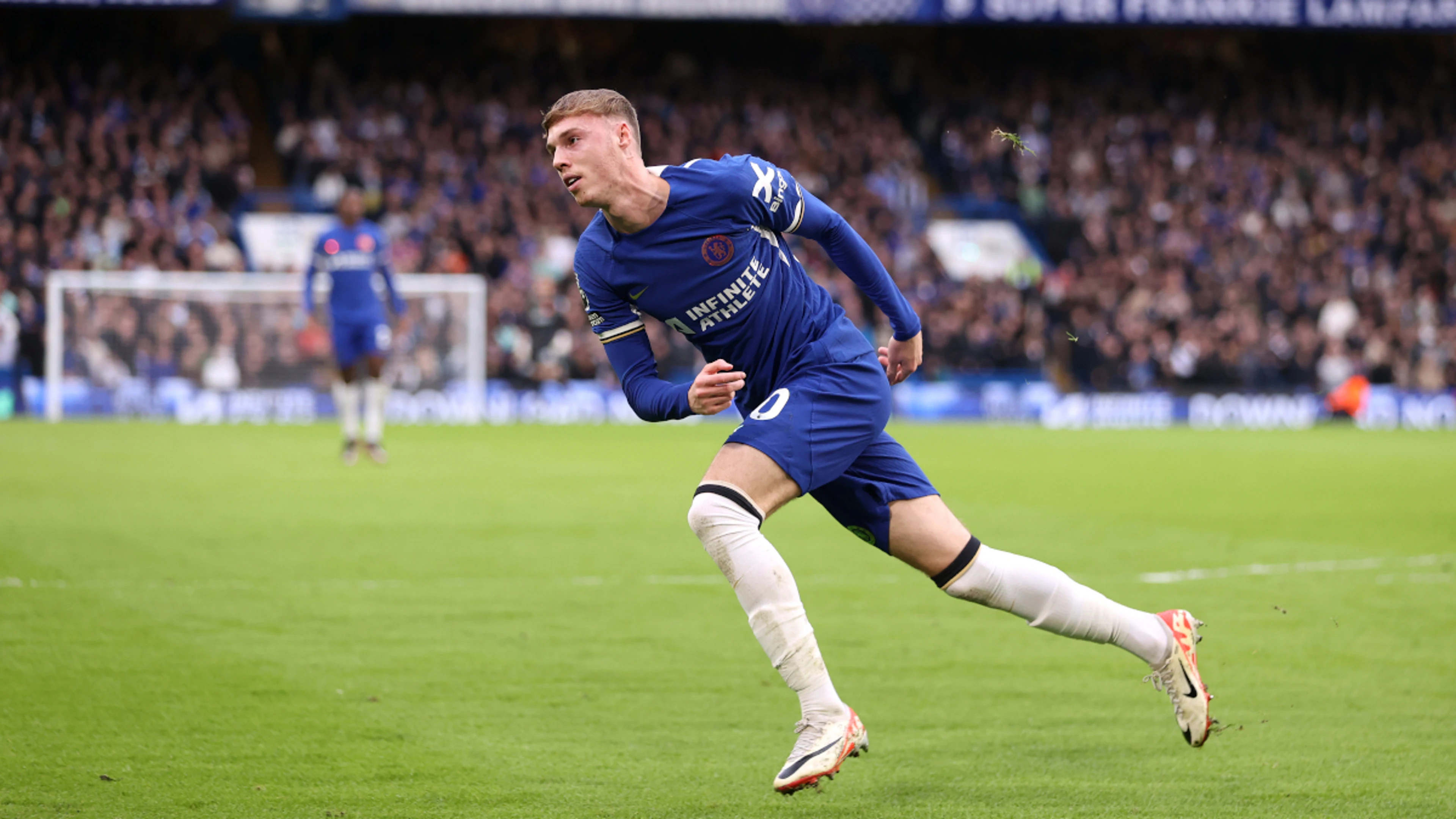 Palmer returns to Man City as Chelsea's star, Liverpool aim to tame Toney's Brentford