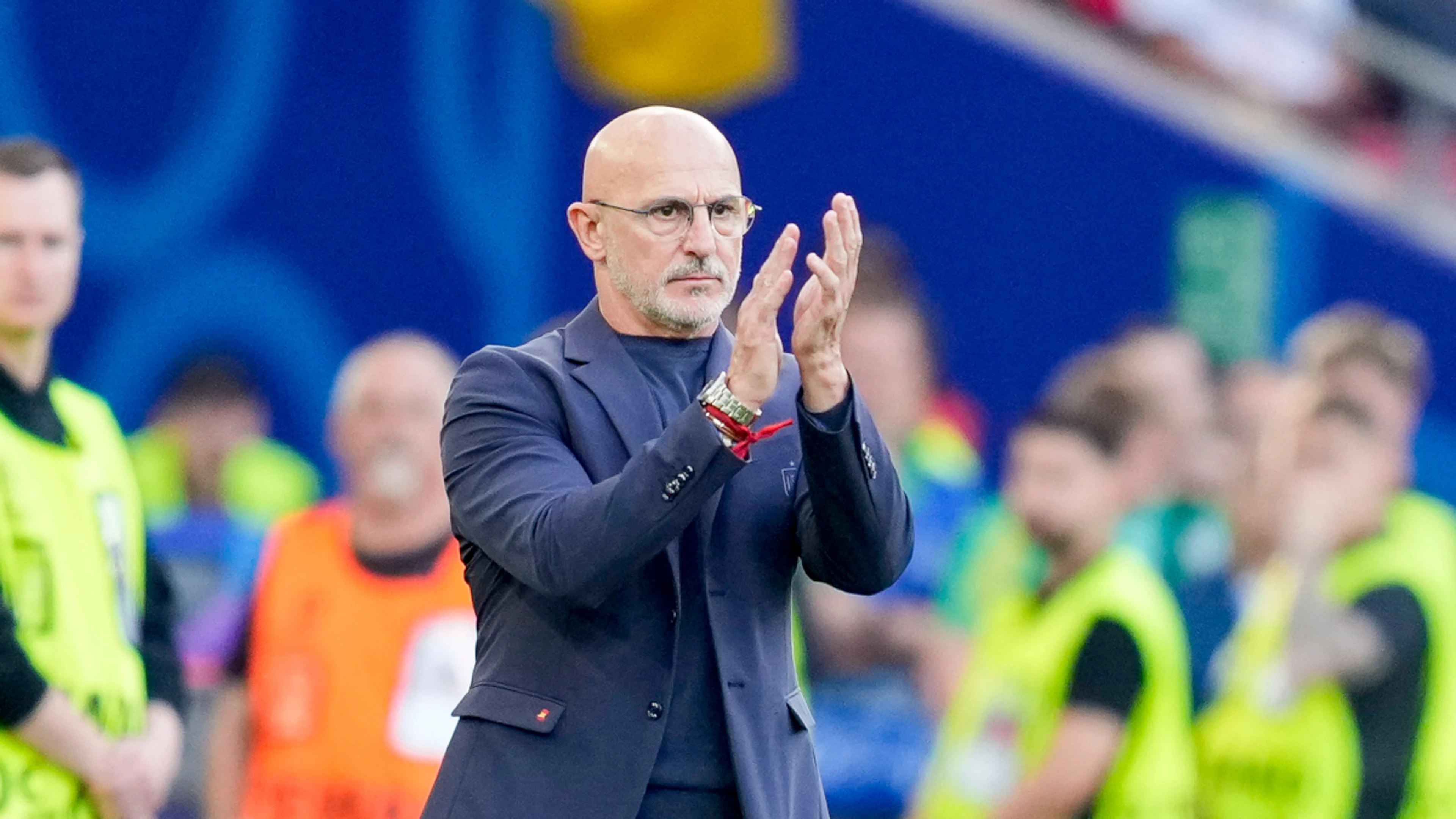 Spain have 'blind faith' despite 'genius' Mbappe - De la Fuente