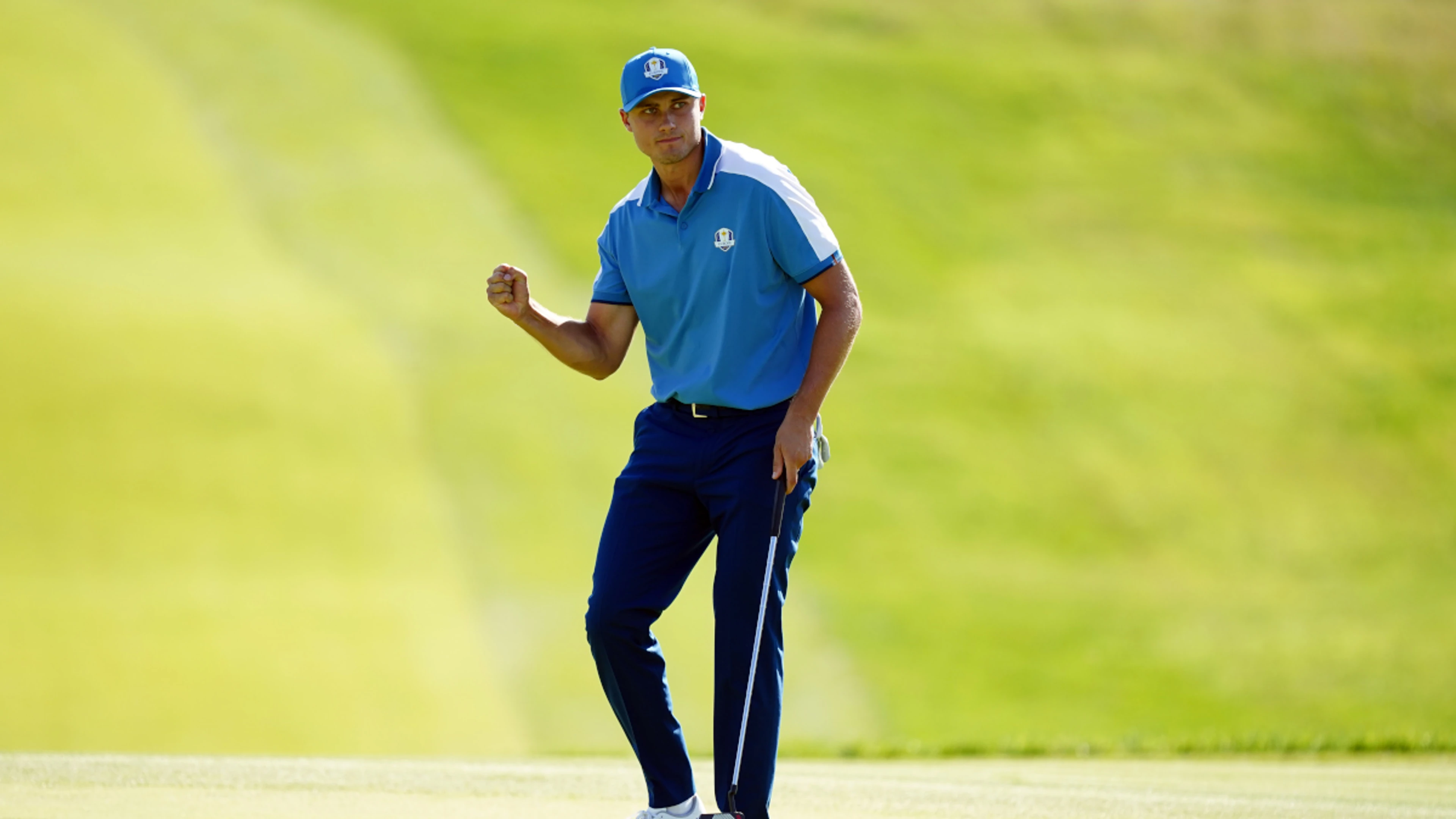 Aberg defies jelly legs on 'dream' Ryder Cup debut