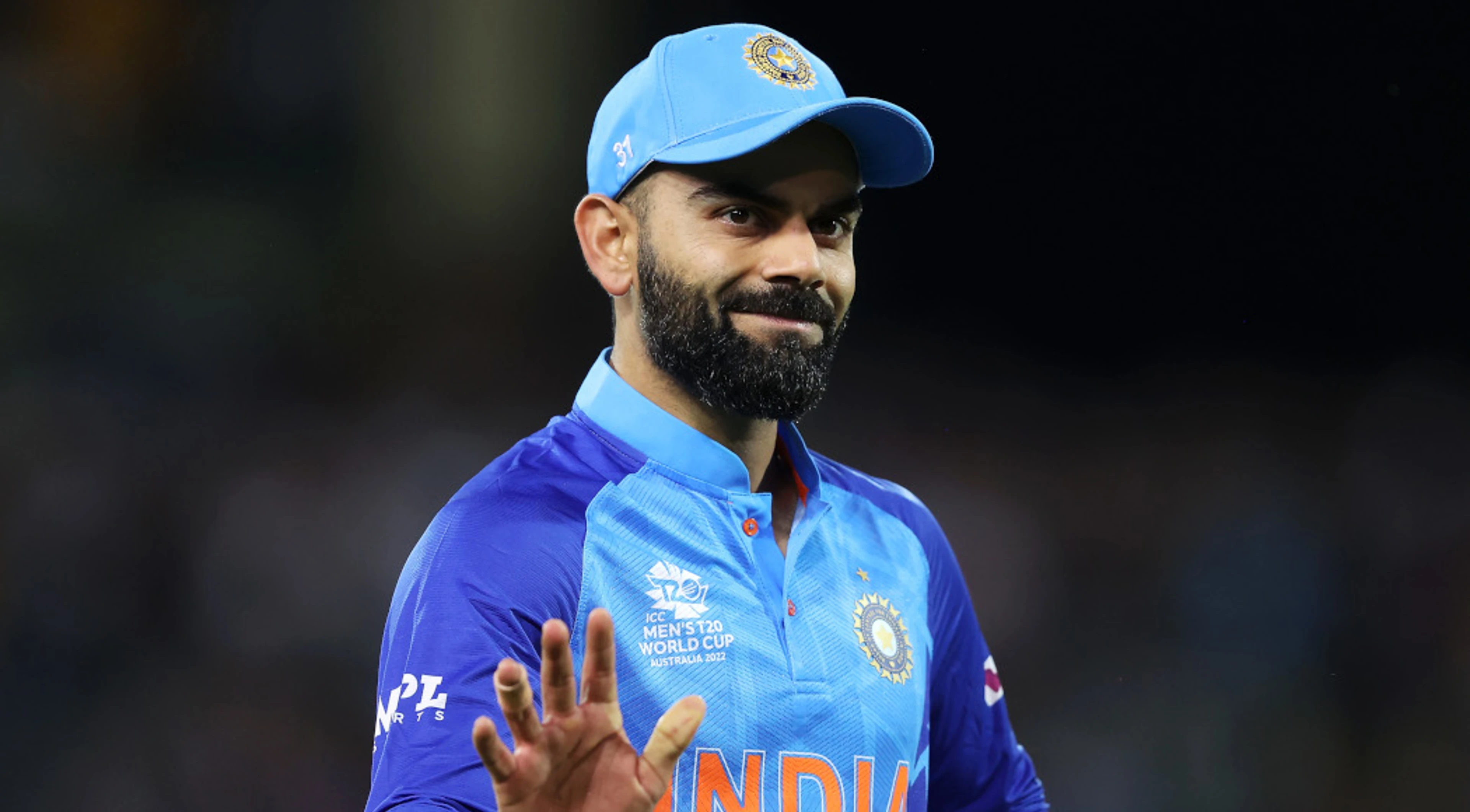 'King is back': cricketers hail Kohli masterclass