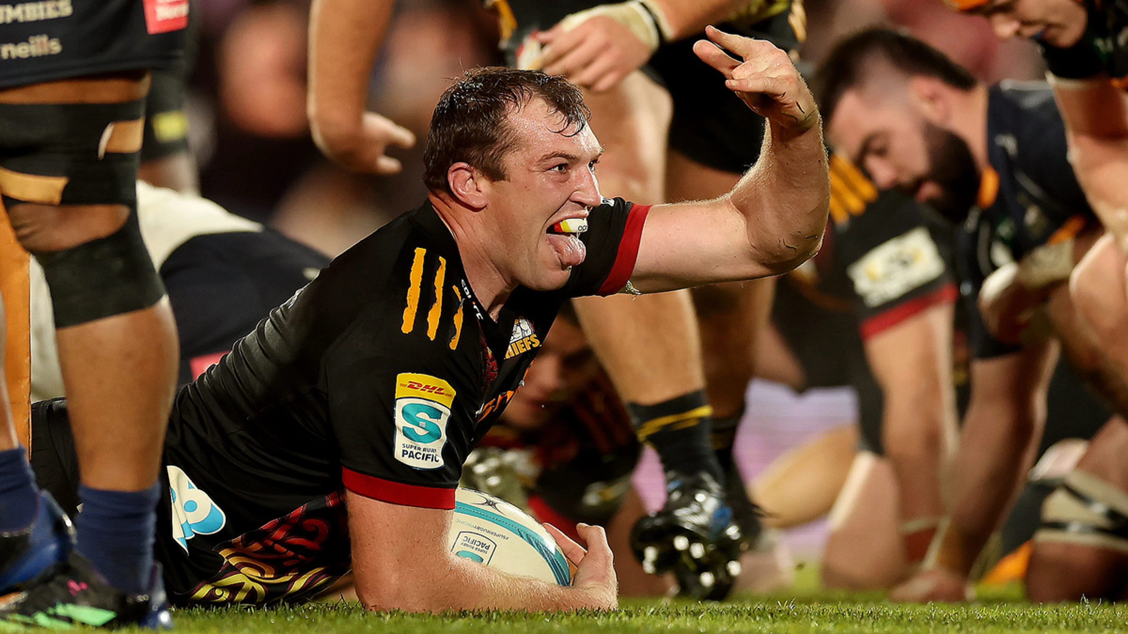 Chiefs outmuscle Brumbies to set up final with Crusaders