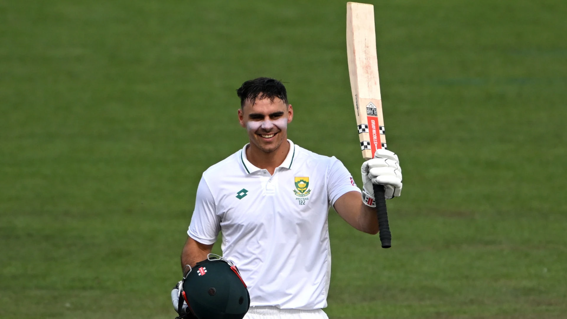 Proteas collapse spoils Bedingham century as Black Caps fight back