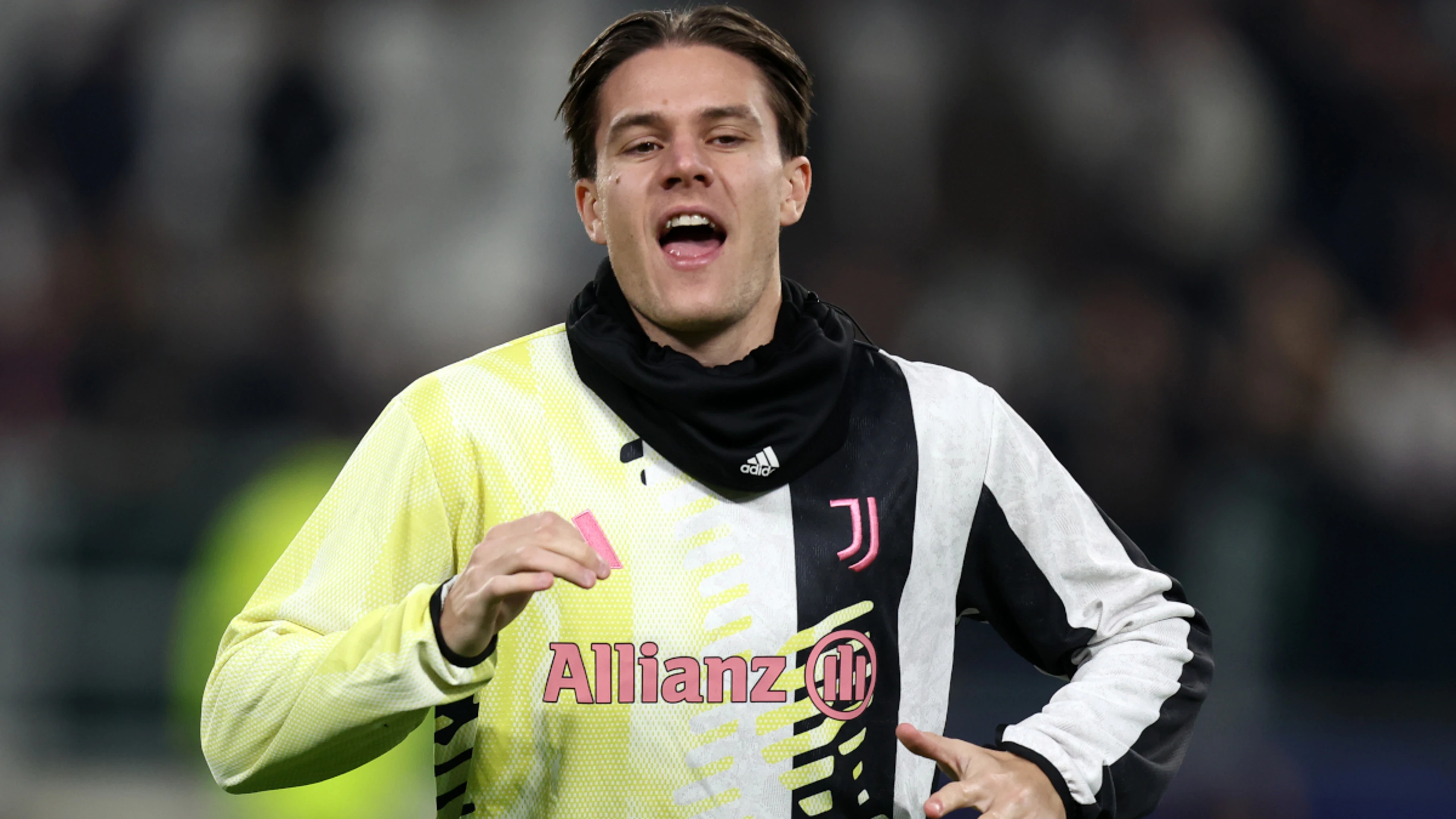 Fiorentina sign midfielder Fagioli on loan from Juventus