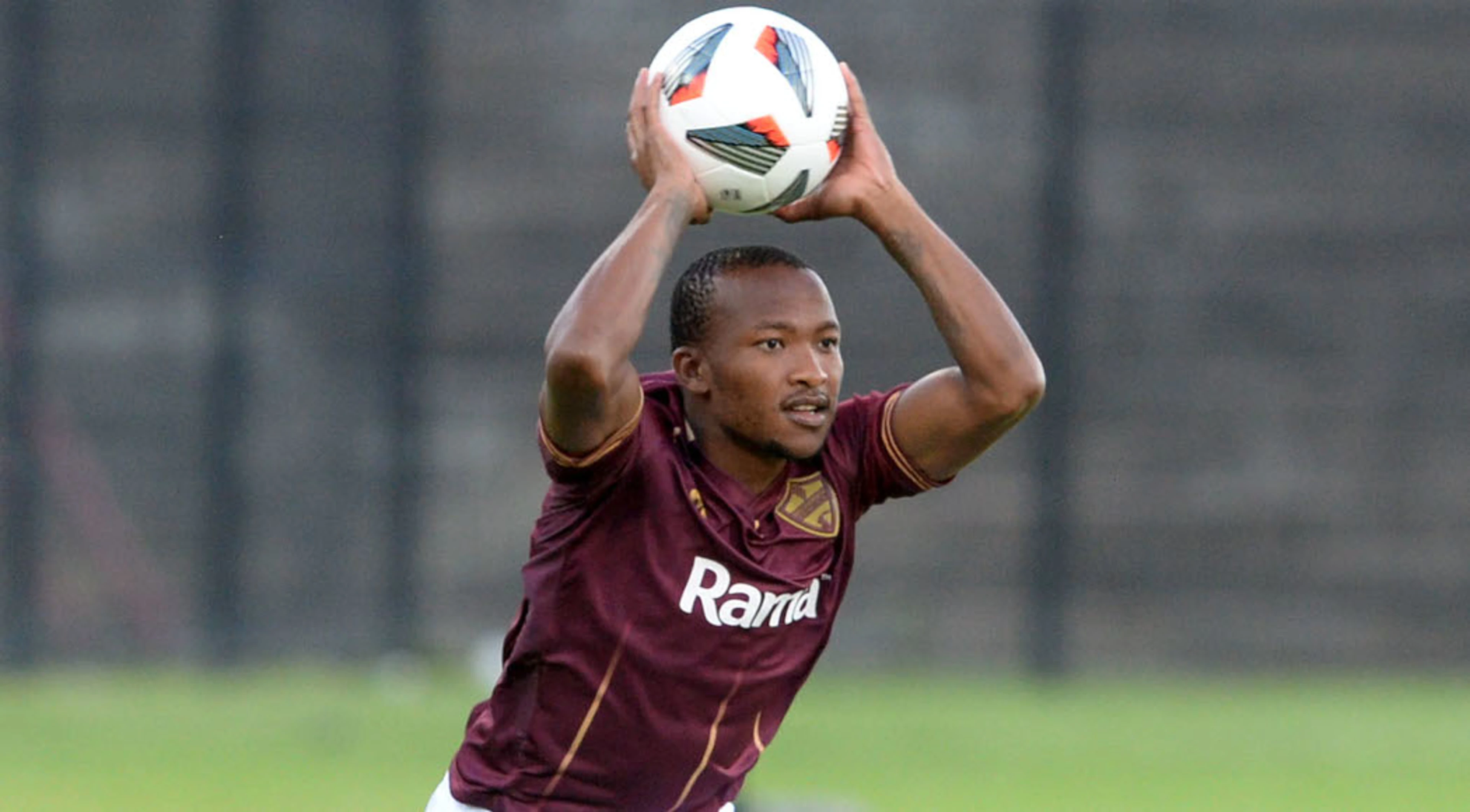 Stellies stun Pirates in top-of-the-table Diski clash