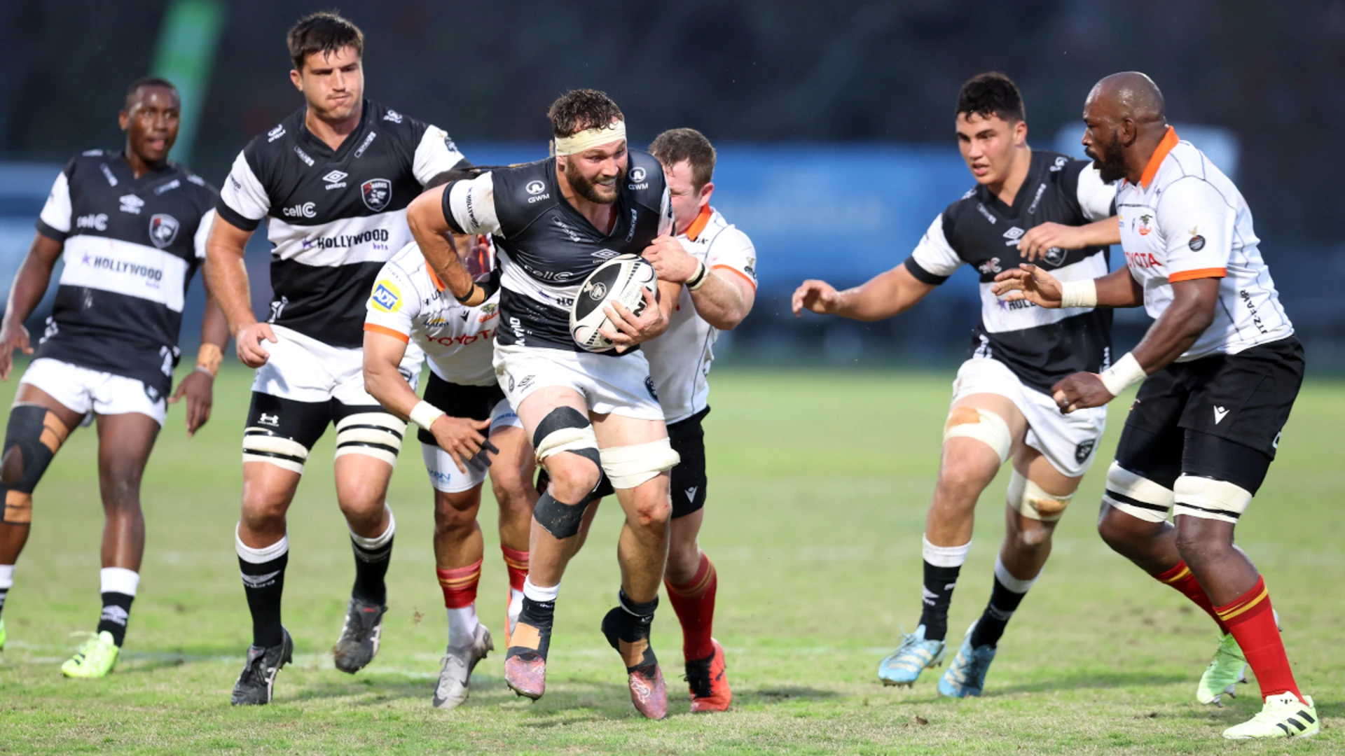 Young Sharks’ determined effort leaves them tantalisingly short
